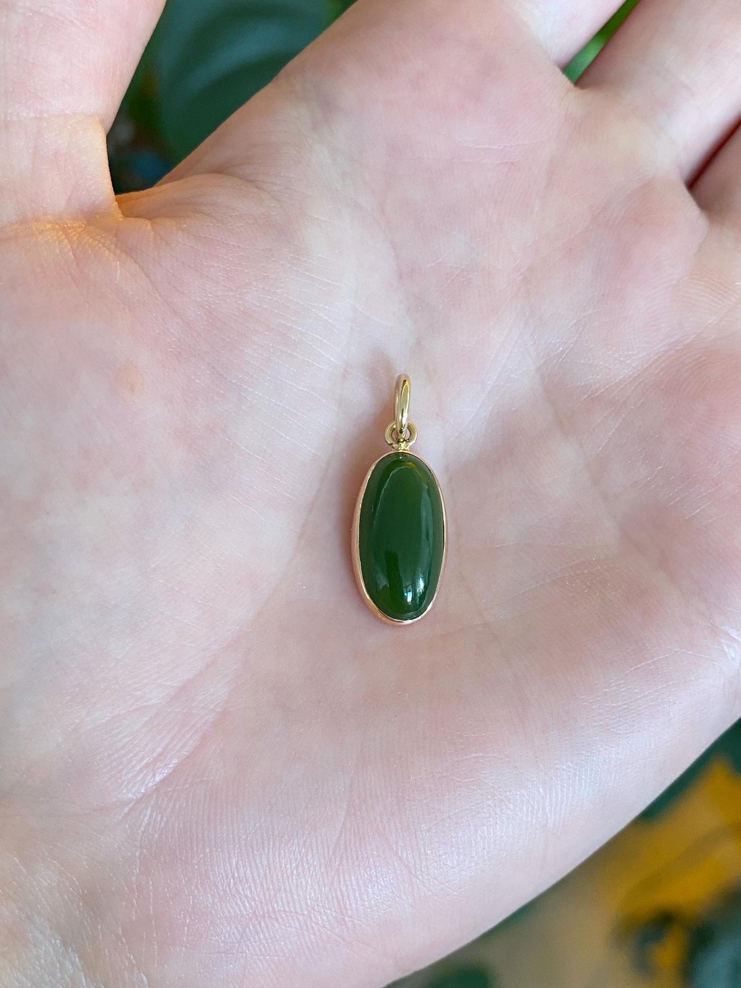 Vintage Solid 14k Yellow Gold Nephrite Charm
