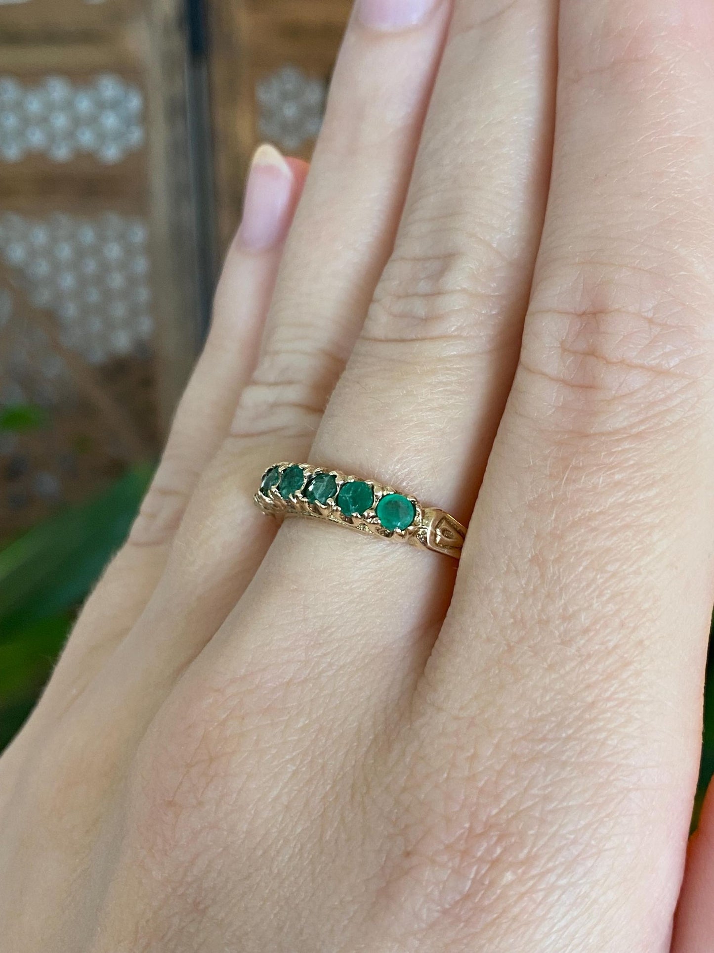 Vintage Solid 9k Yellow Gold Emerald Row Ring - Size 8