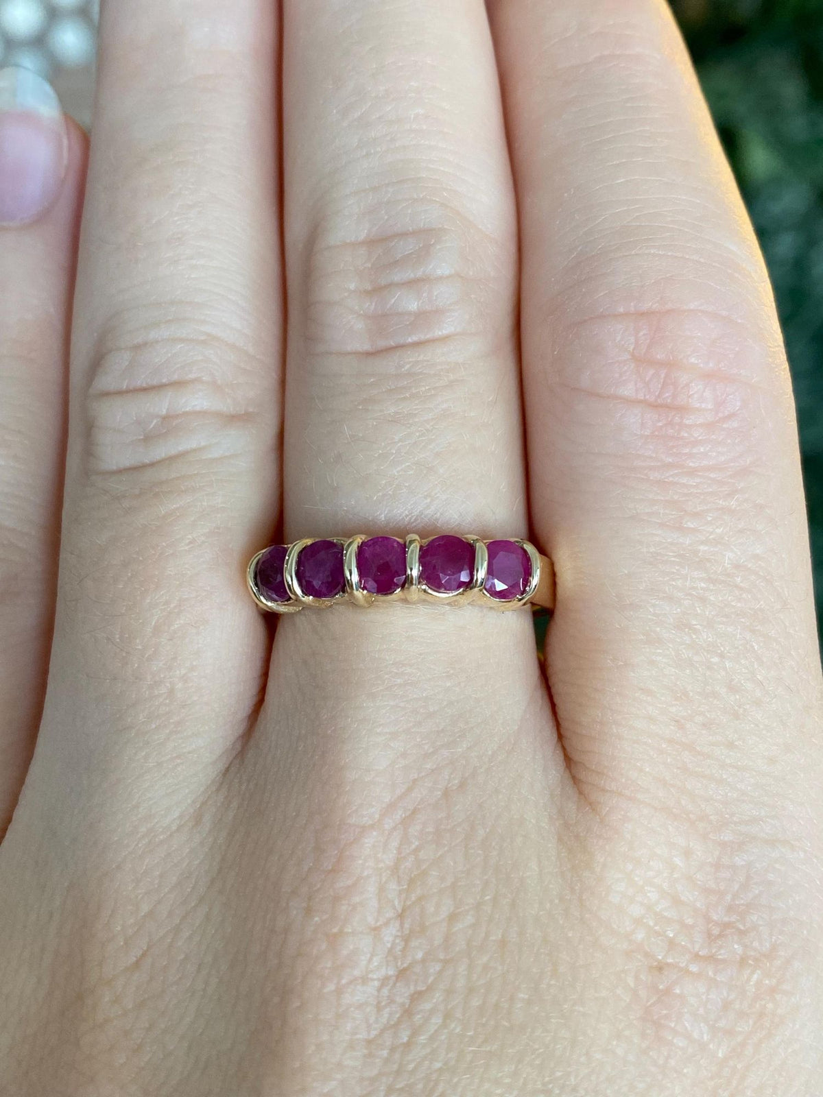 Vintage Solid 10k Yellow Gold Ruby Row Ring - Size 8.75