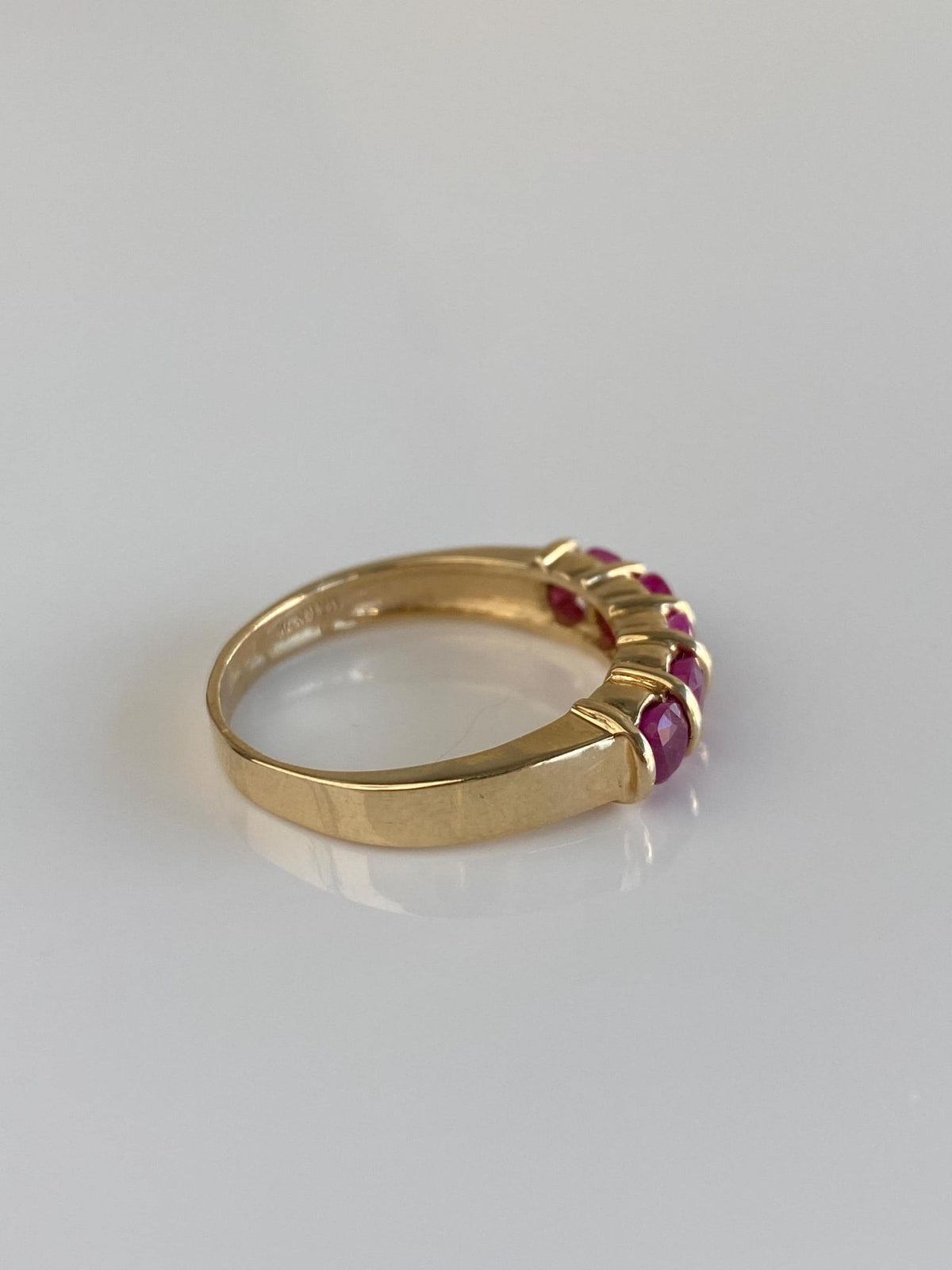 Vintage Solid 10k Yellow Gold Ruby Row Ring - Size 8.75