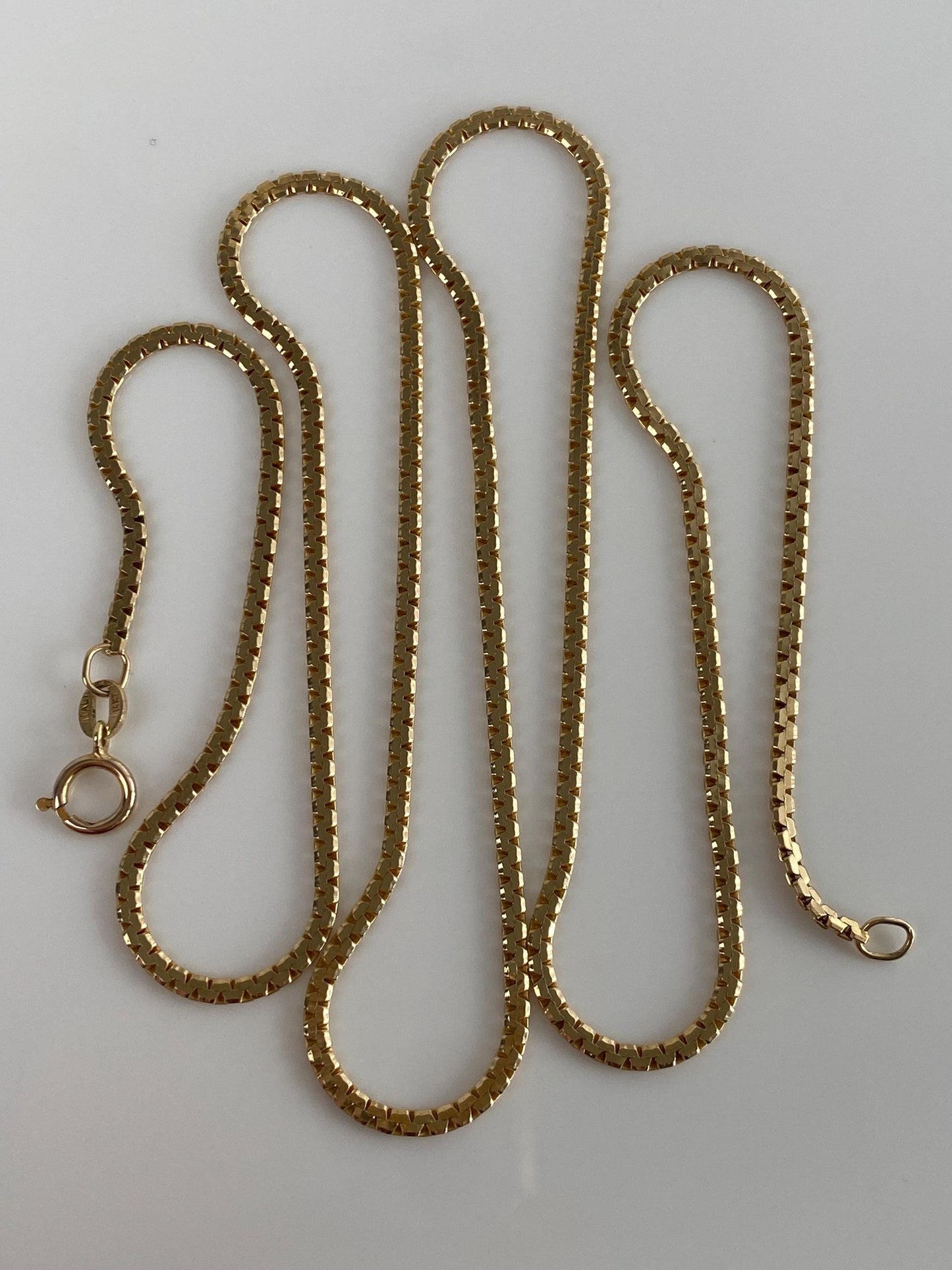 Vintage Solid 14k Yellow Gold Chunky Flat Chain Necklace - 24.25 inches