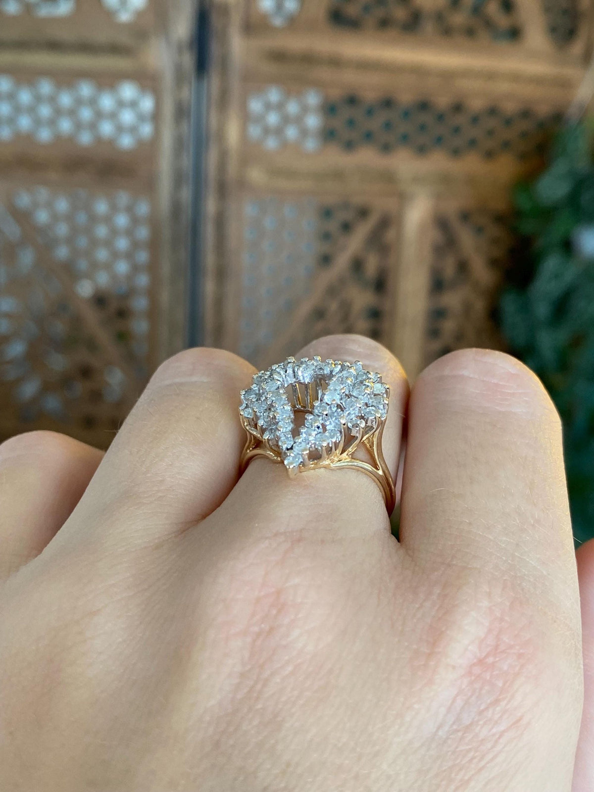 Vintage Solid 14k White & Yellow Gold Diamonds Heart Ring - Size 6.5