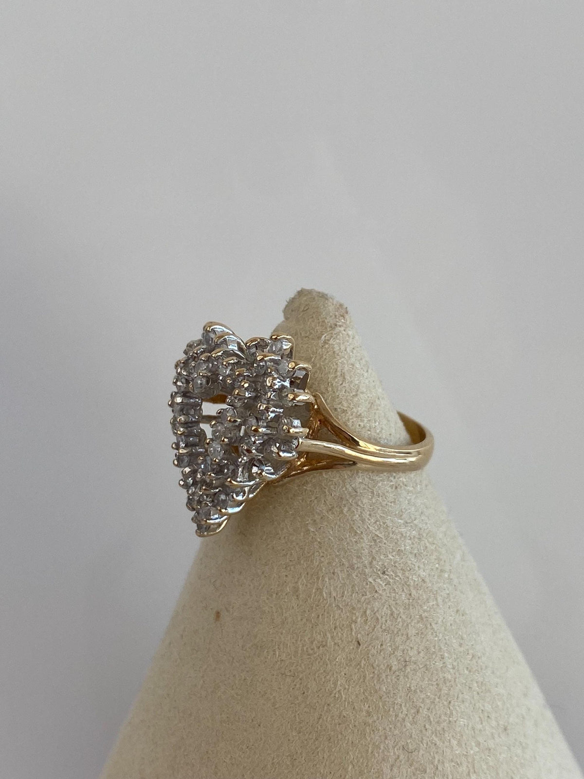 Vintage Solid 14k White & Yellow Gold Diamonds Heart Ring - Size 6.5