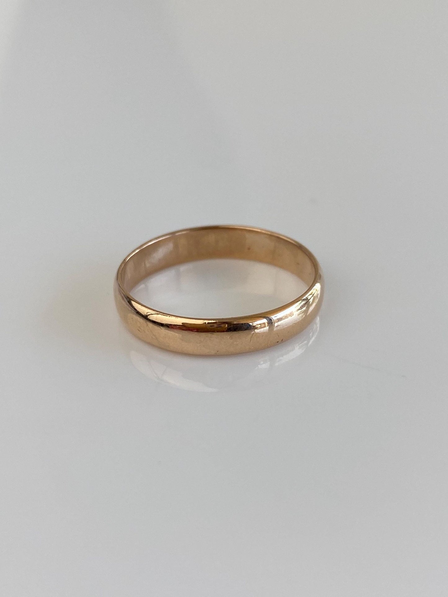 Vintage Solid 12k Yellow Gold Ring Band - Size 9.5