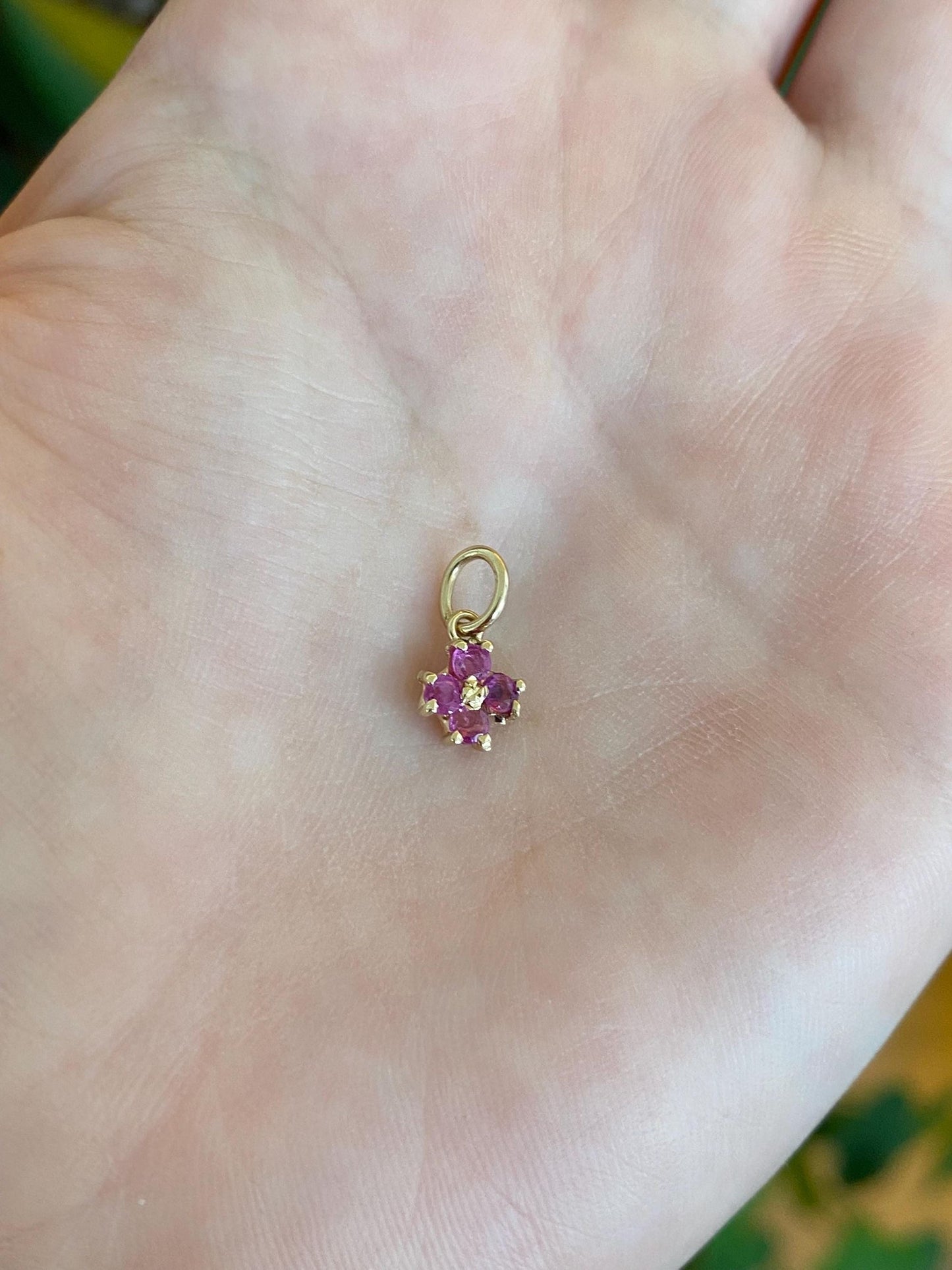 Vintage Solid 14k Yellow Gold Pink Sapphire Flower Charm
