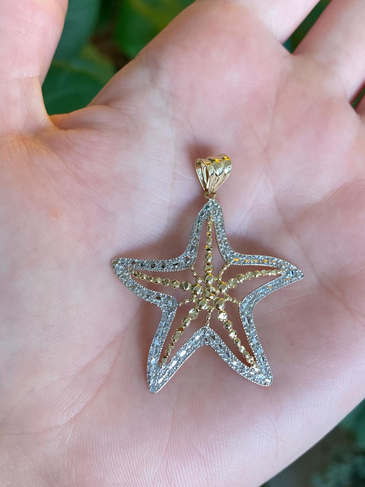 Vintage Solid 14k White & Yellow Gold Diamond Cut Starfish Charm