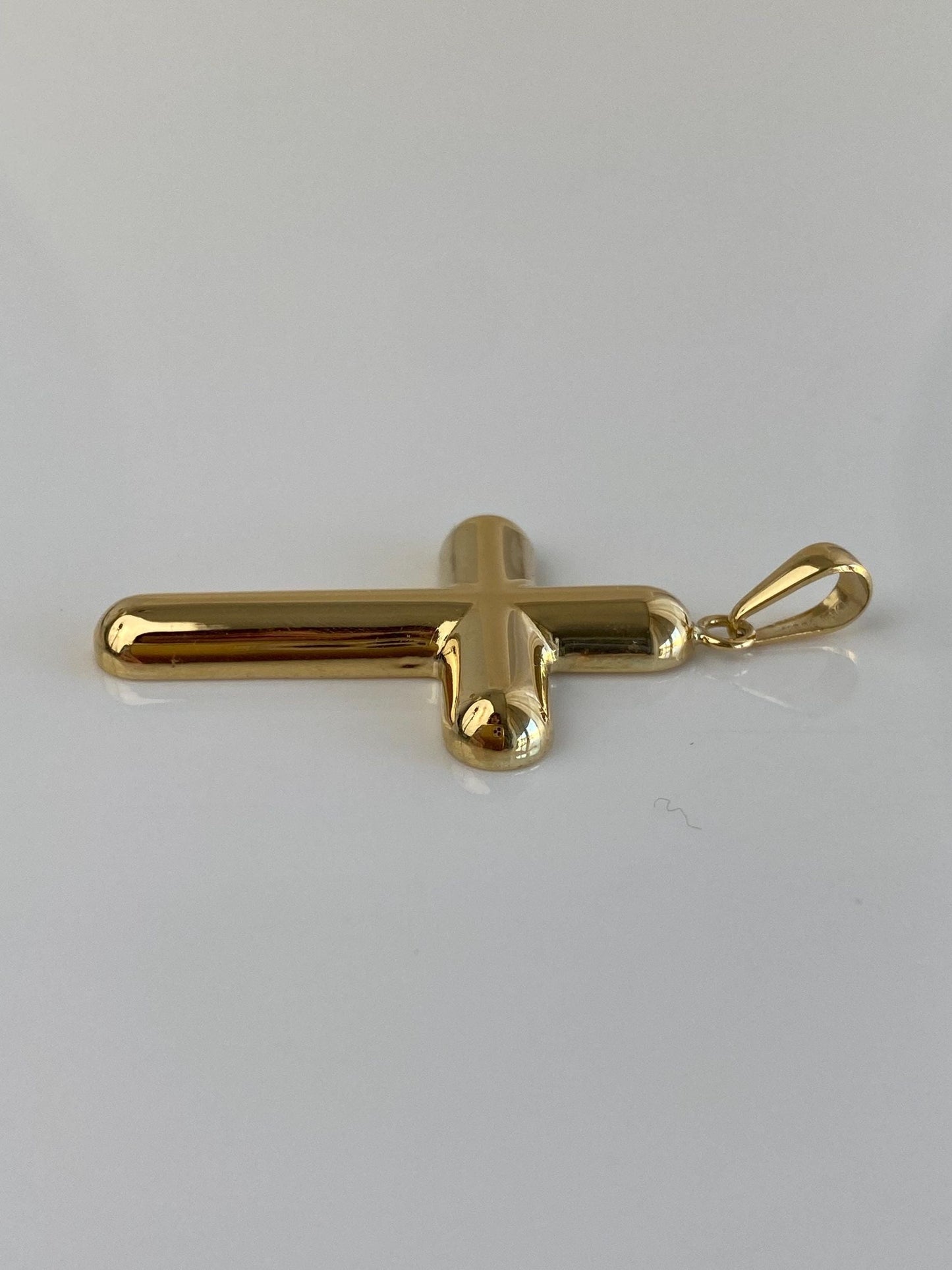 Vintage 18k Yellow Gold Cross Charm