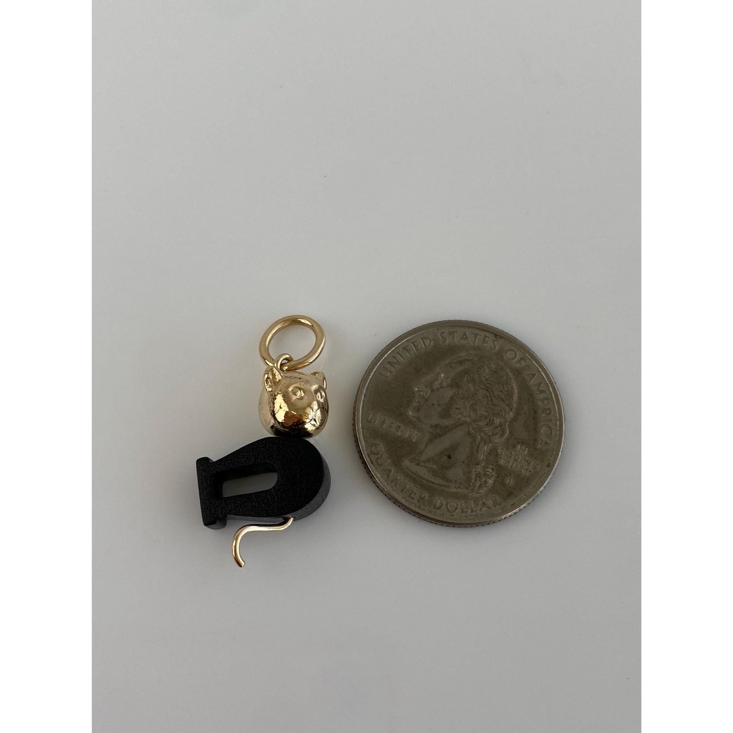 Vintage 14k Yellow Gold Black Resin Cat Charm