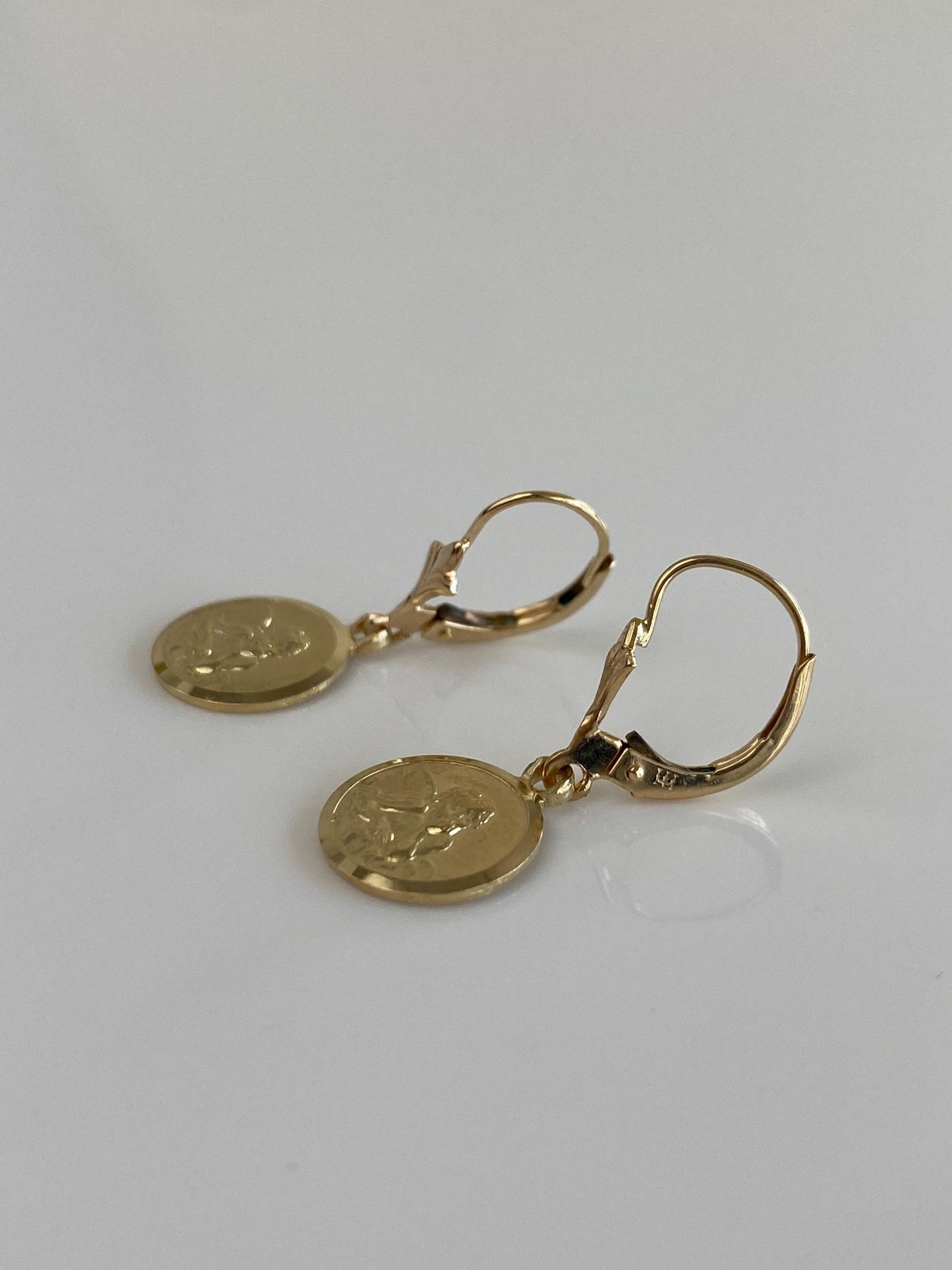 Vintage Solid 14k Yellow Gold Cherub Angel Dangle Earrings