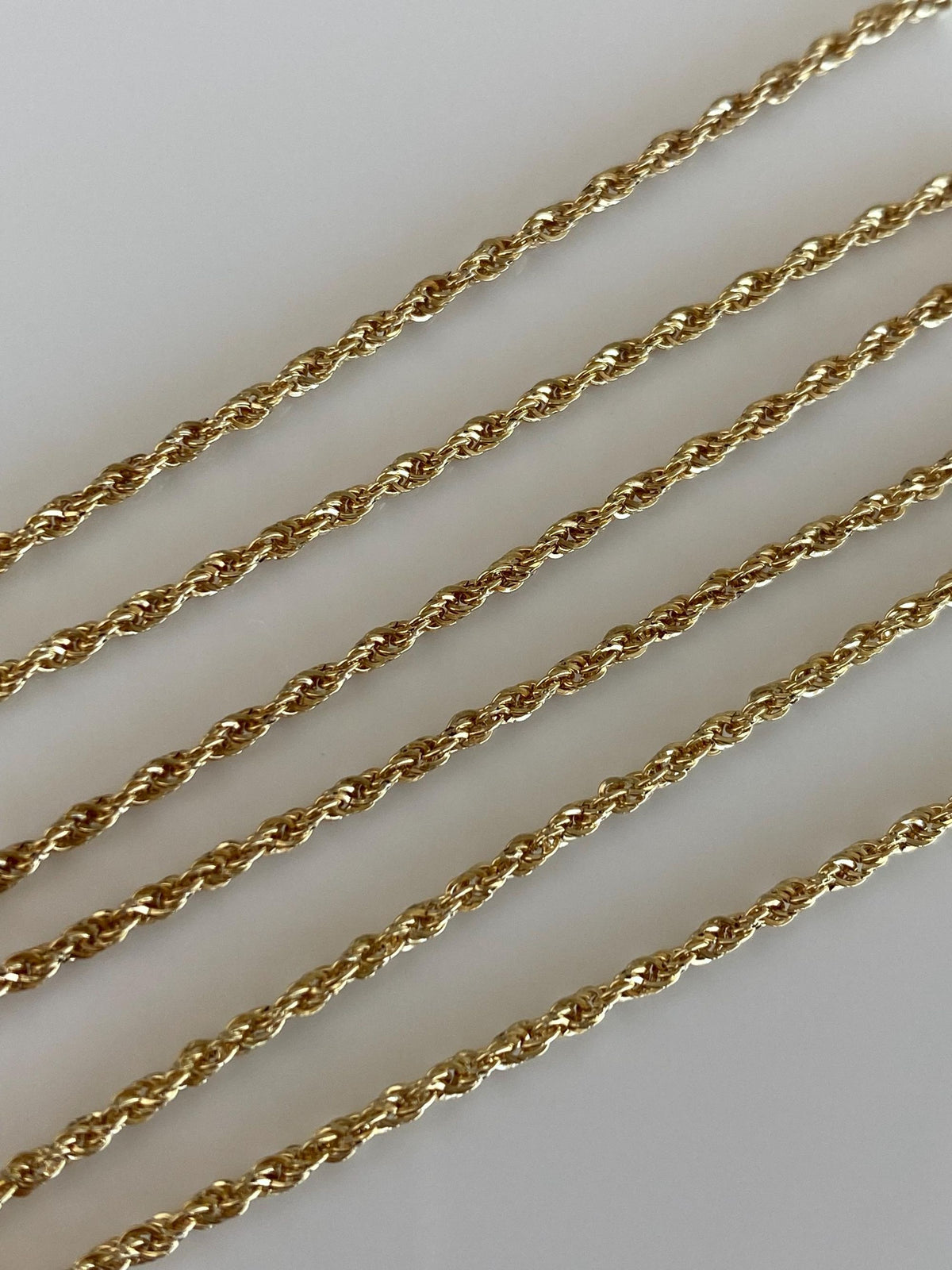 Vintage 10k Yellow Gold Slim Rope Chain Necklace - 18 inches