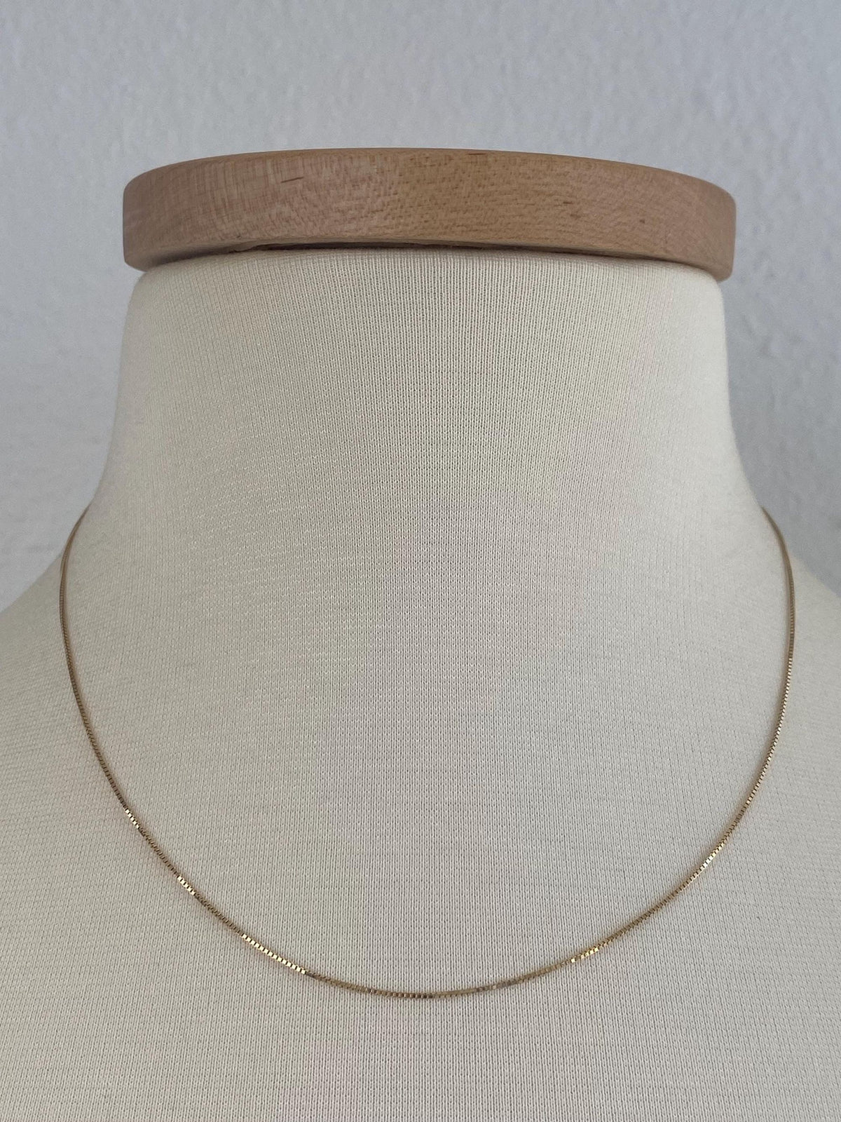 Vintage Solid 14k Yellow Gold Box Chain Necklace - 18 inches