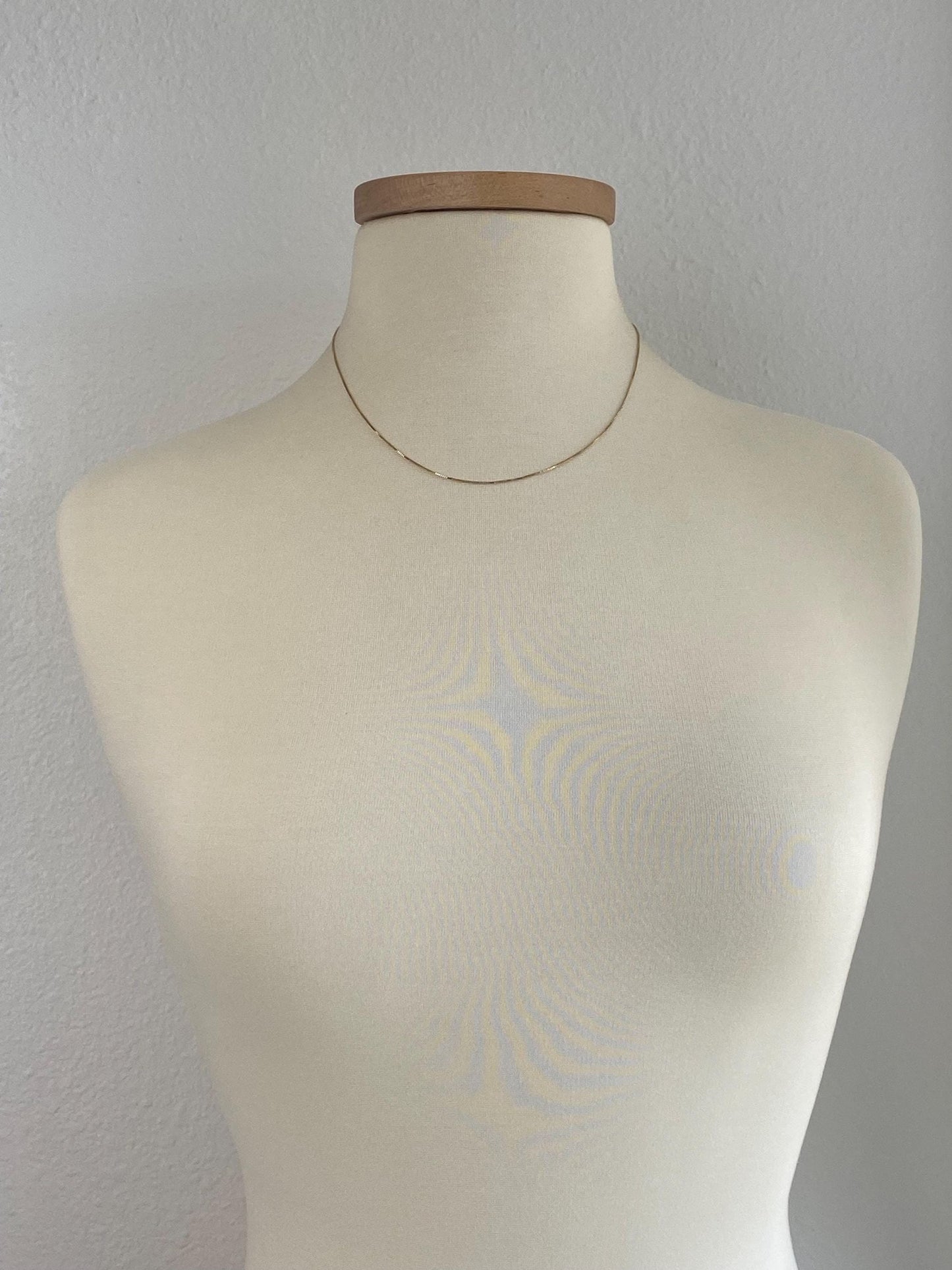Vintage Solid 14k Yellow Gold Box Chain Necklace - 18 inches