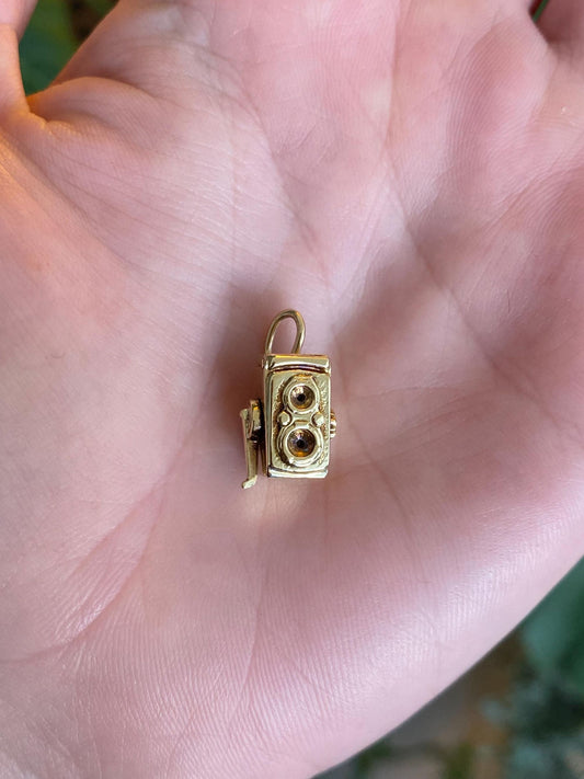 Vintage Solid 14k Yellow Gold Articulated Antique Film Camera Charm