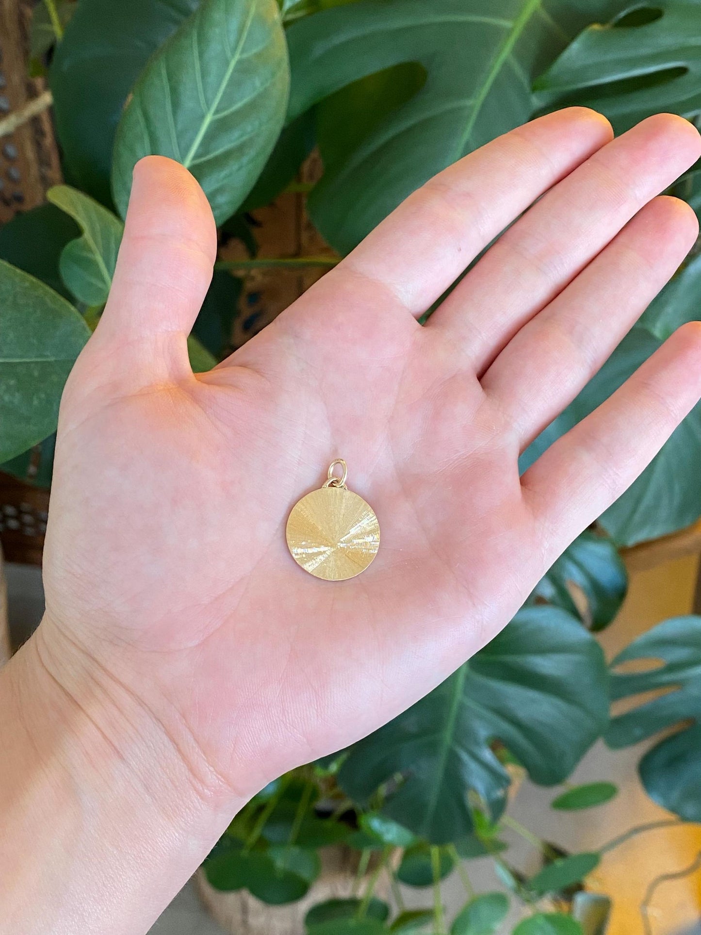 Vintage Solid 14k Yellow Gold Pattern Disc Charm
