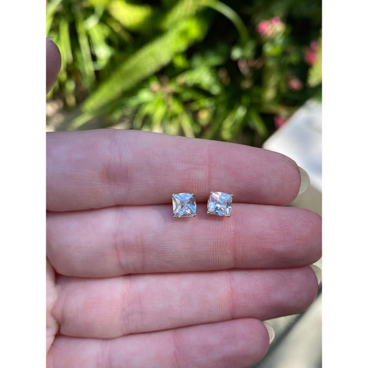 Solid 14k Yellow Gold Cubic Zirconia Stud Earrings