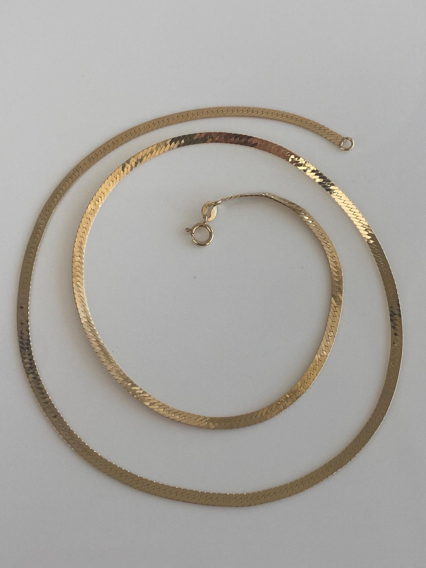 Vintage Solid 14k Yellow Gold Slim Herringbone Chain Necklace - 20 inches