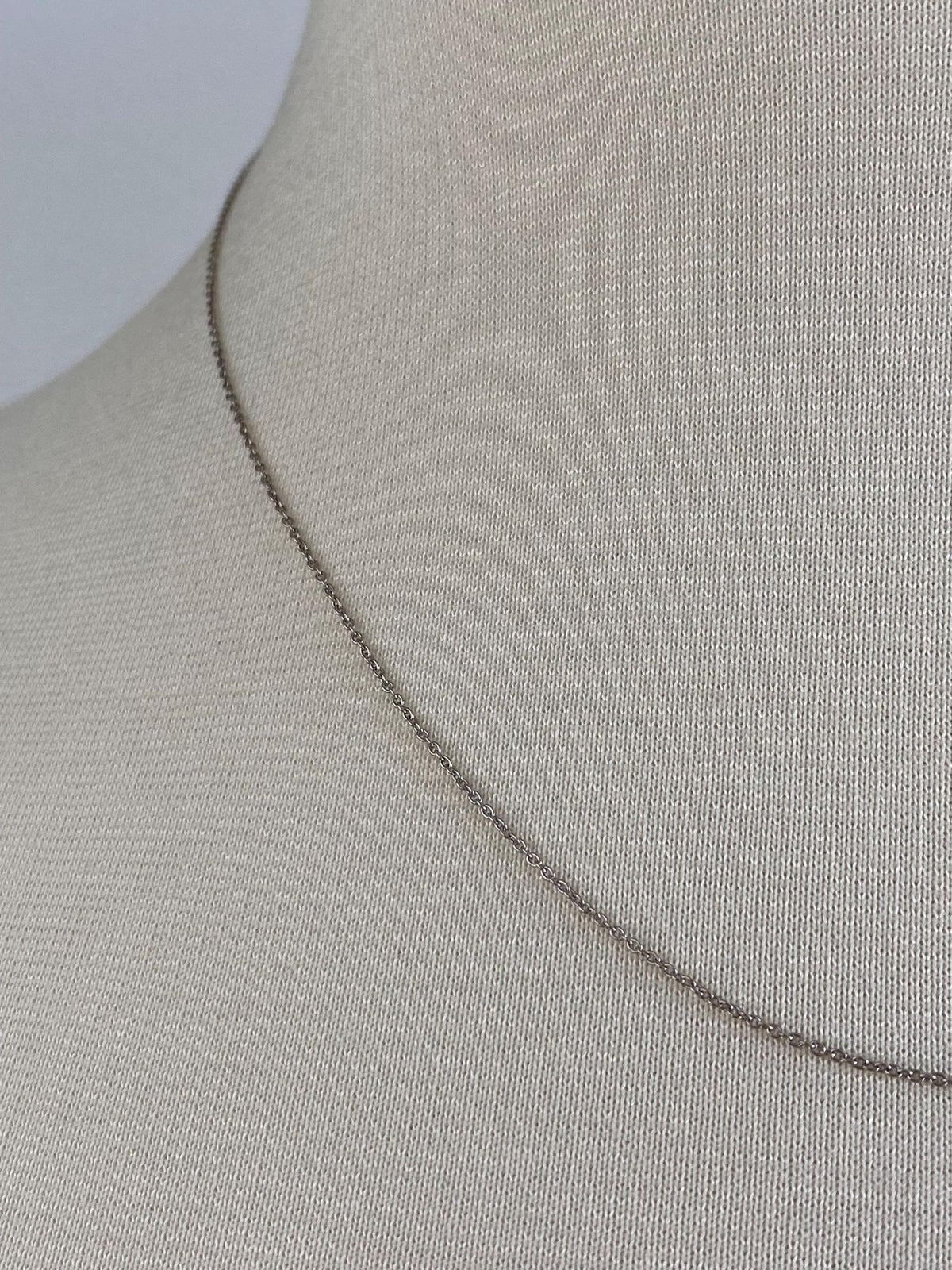 Vintage Solid 18k White Gold Dainty Tight Rolo Chain Necklace - 18 inches