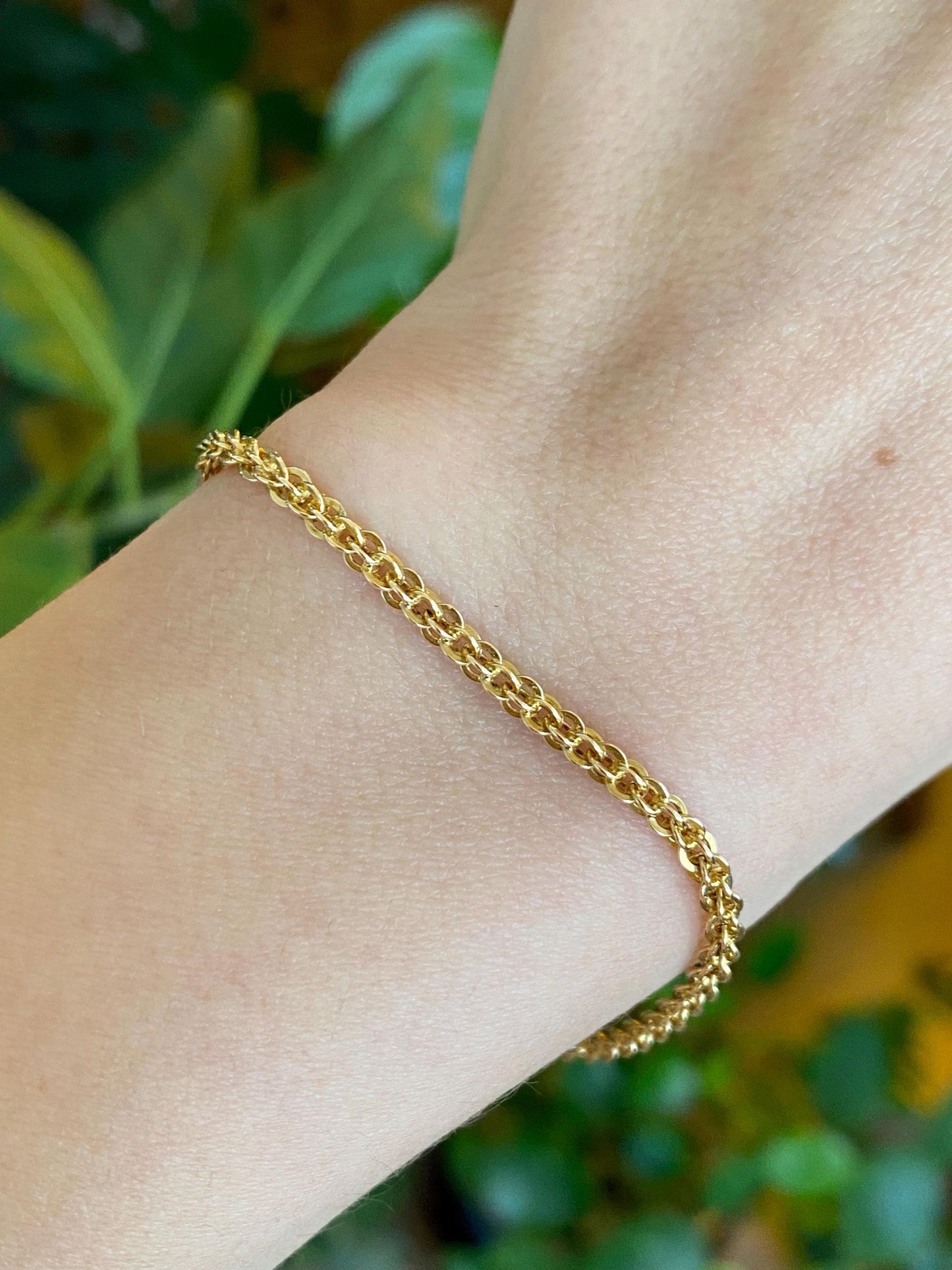 Vintage Solid 10k Yellow Gold Open Weave Chain Bracelet - 7 inches