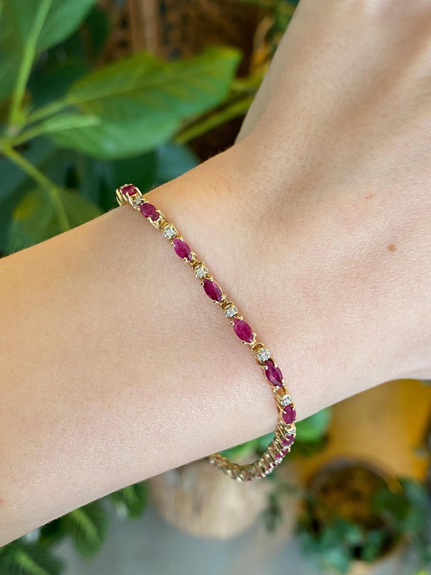 Vintage Solid 14k Yellow Gold Ruby Diamond Link Bracelet - 7.75 inches