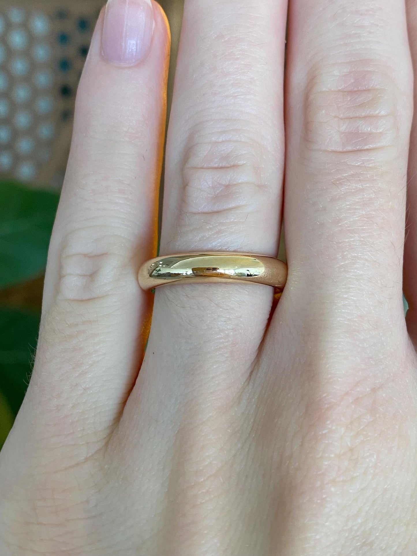 Vintage Solid 18k Yellow Gold Chunky Ring Band - Size 5.75