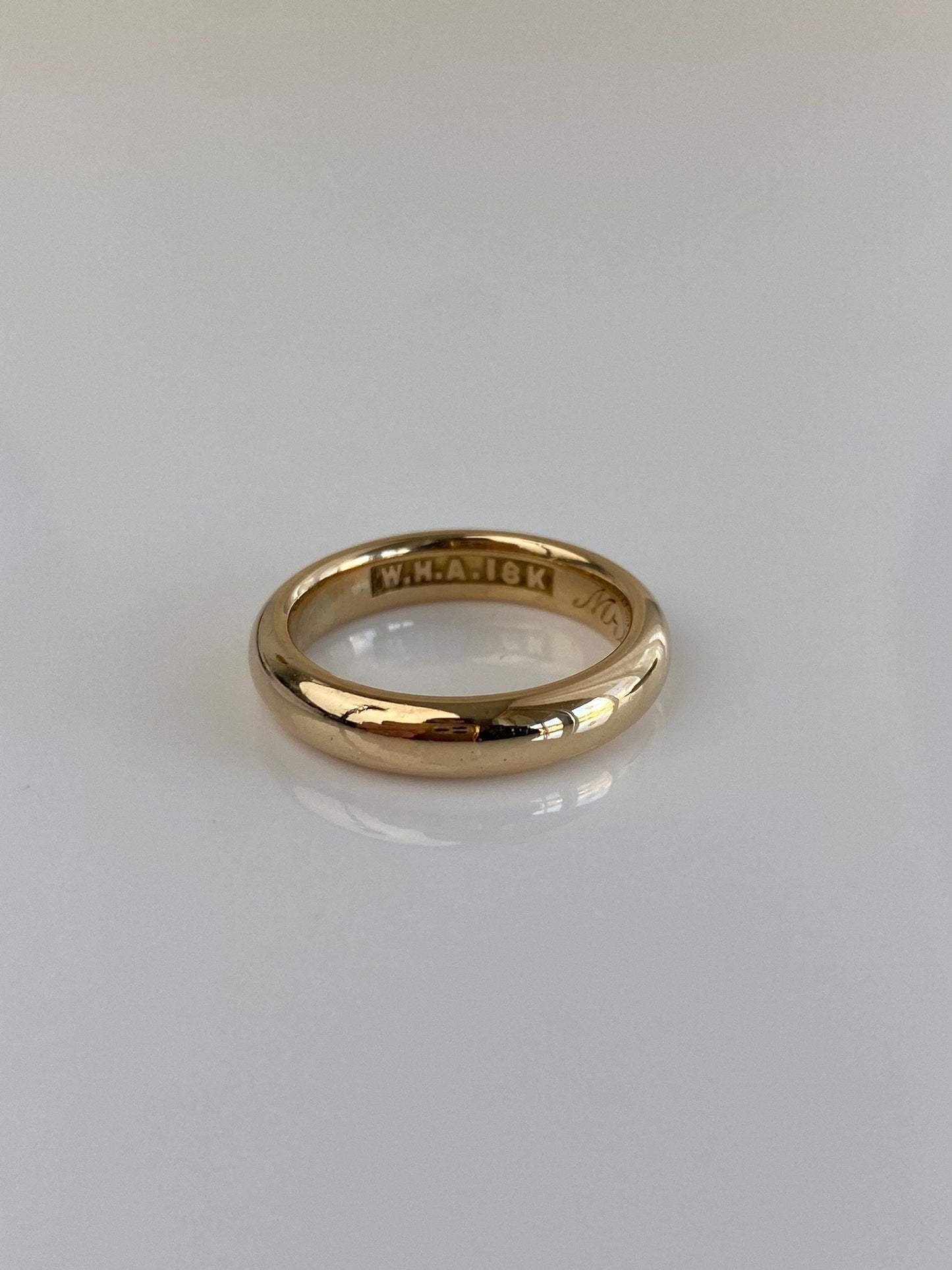 Vintage Solid 18k Yellow Gold Chunky Ring Band - Size 5.75
