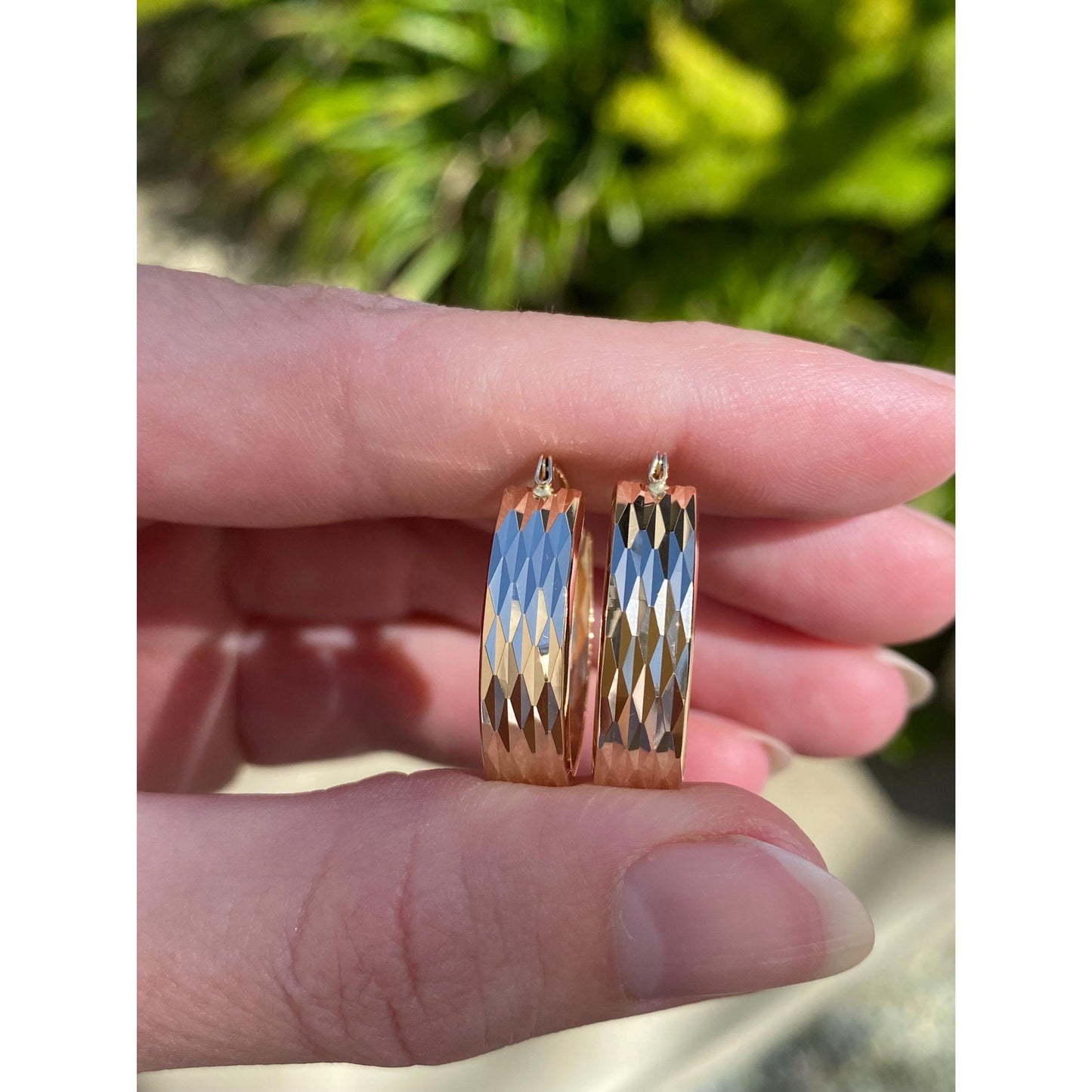 Vintage Solid 14k Yellow Gold Textured Chevron Hoop Earrings