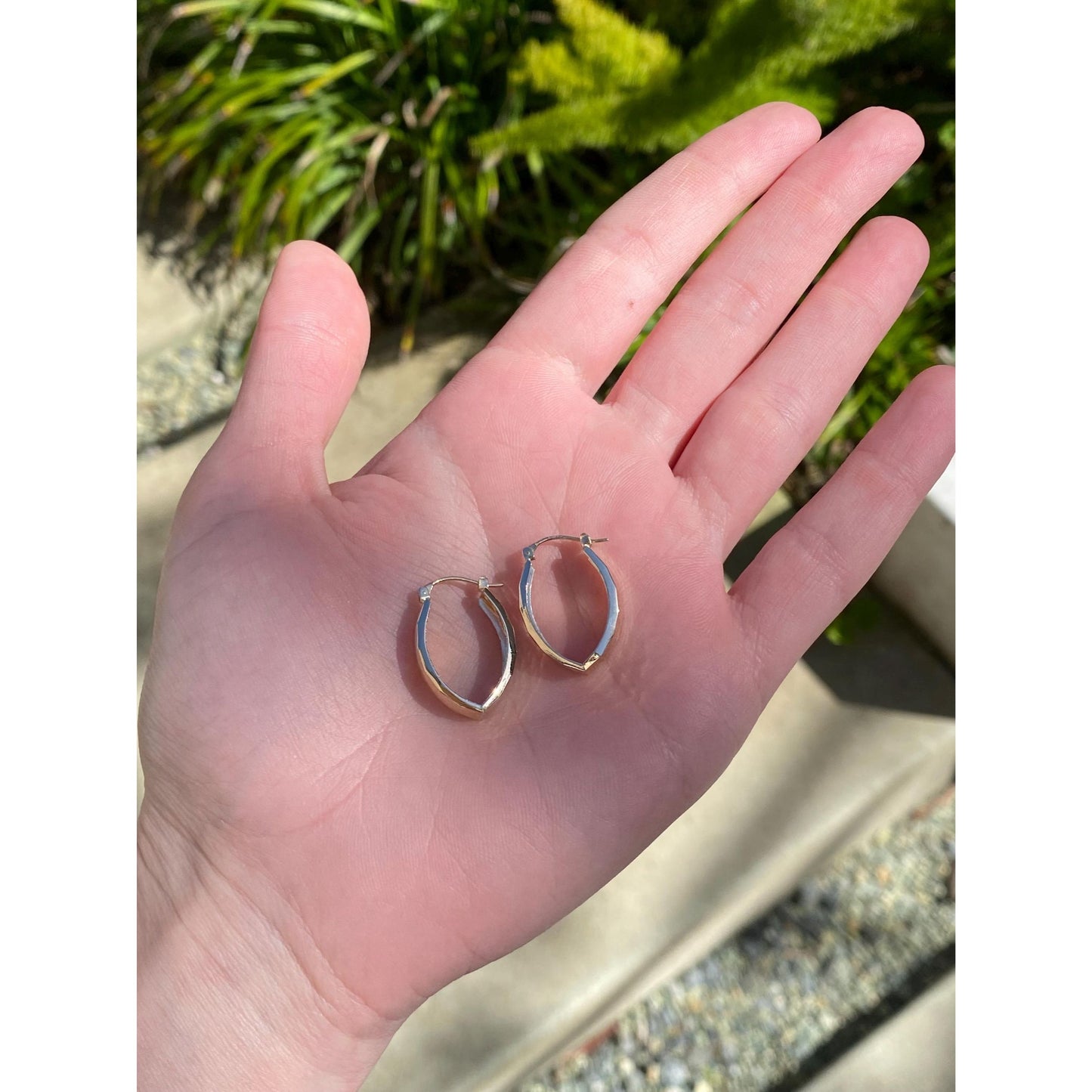 Vintage Solid 14k Yellow Gold Textured Chevron Hoop Earrings