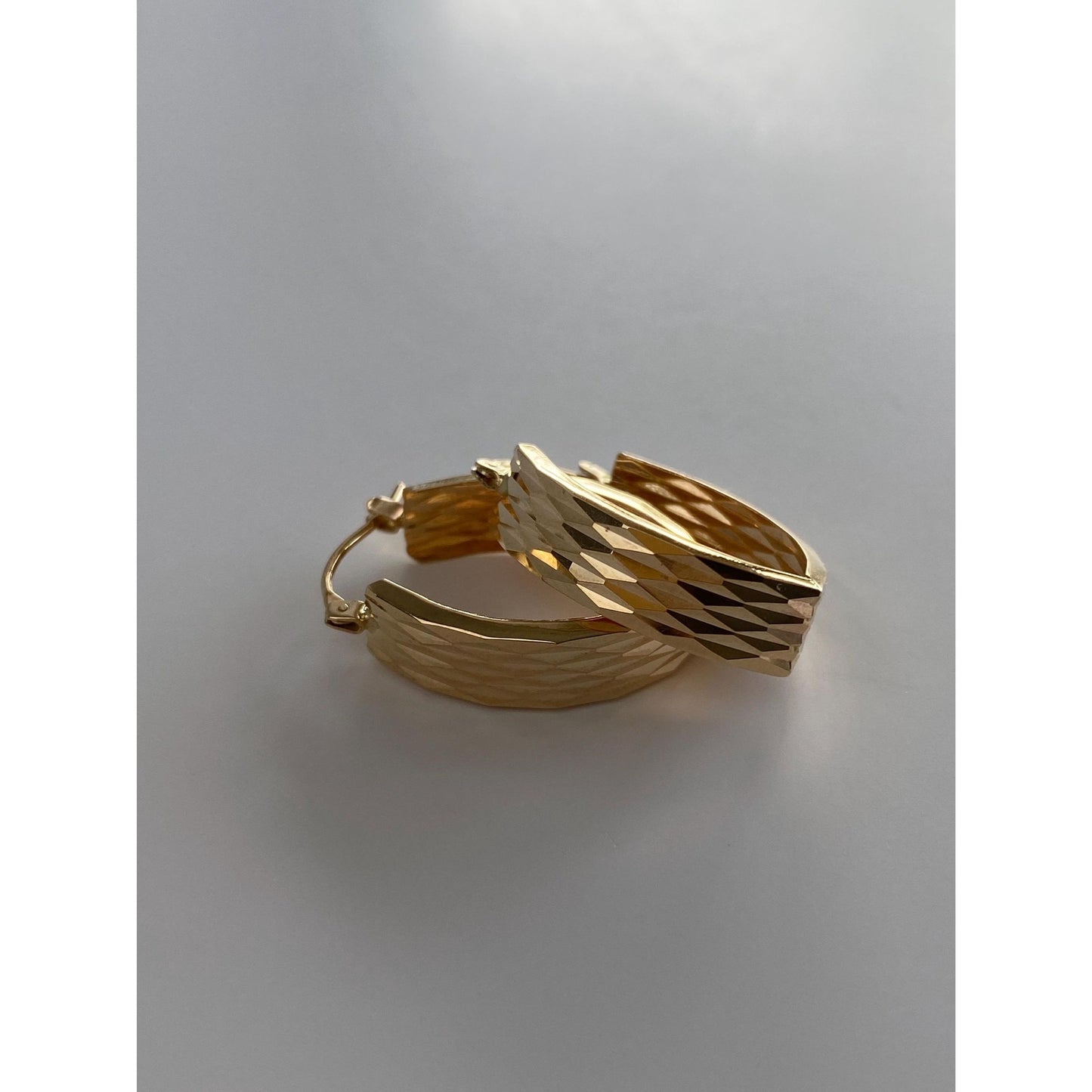 Vintage Solid 14k Yellow Gold Textured Chevron Hoop Earrings