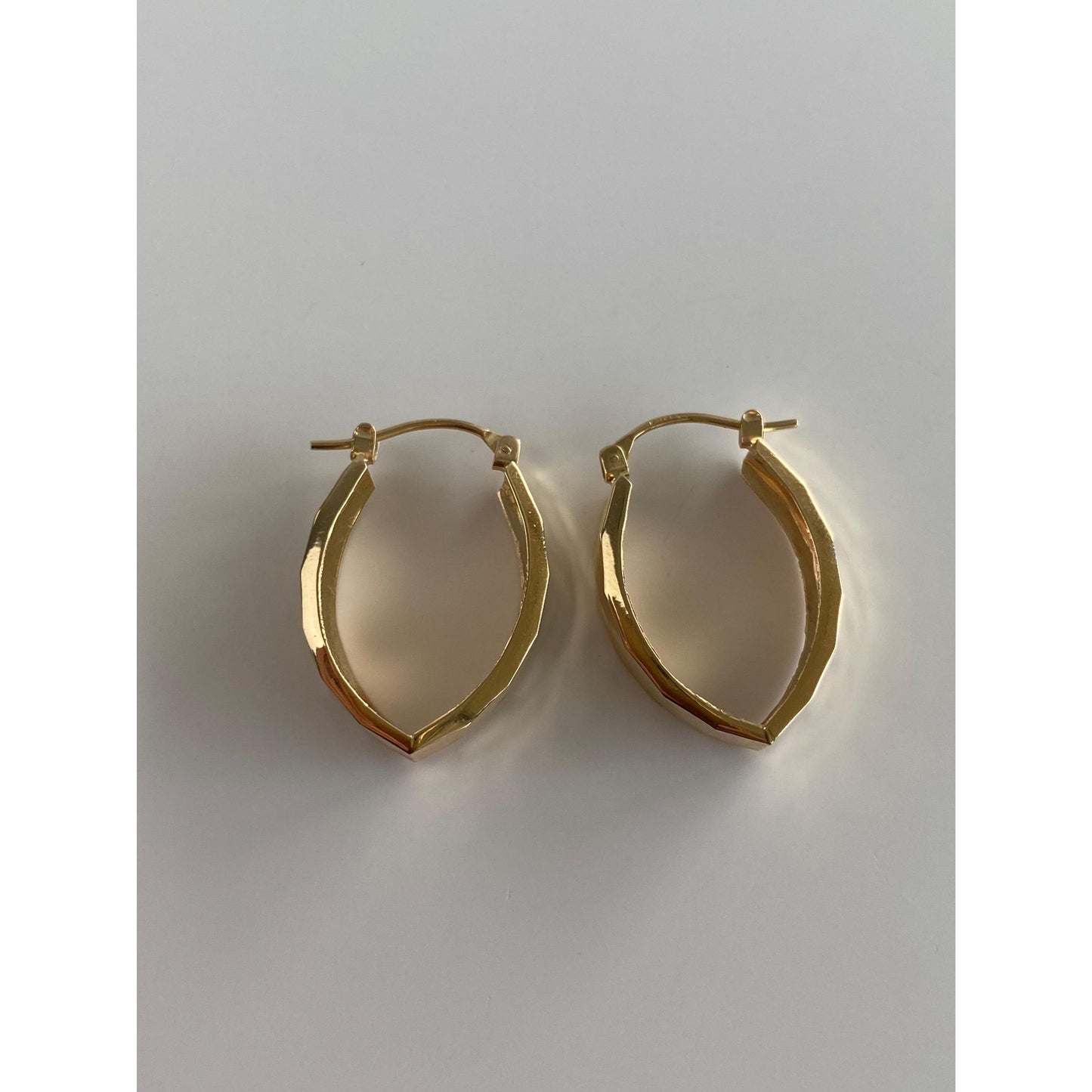 Vintage Solid 14k Yellow Gold Textured Chevron Hoop Earrings