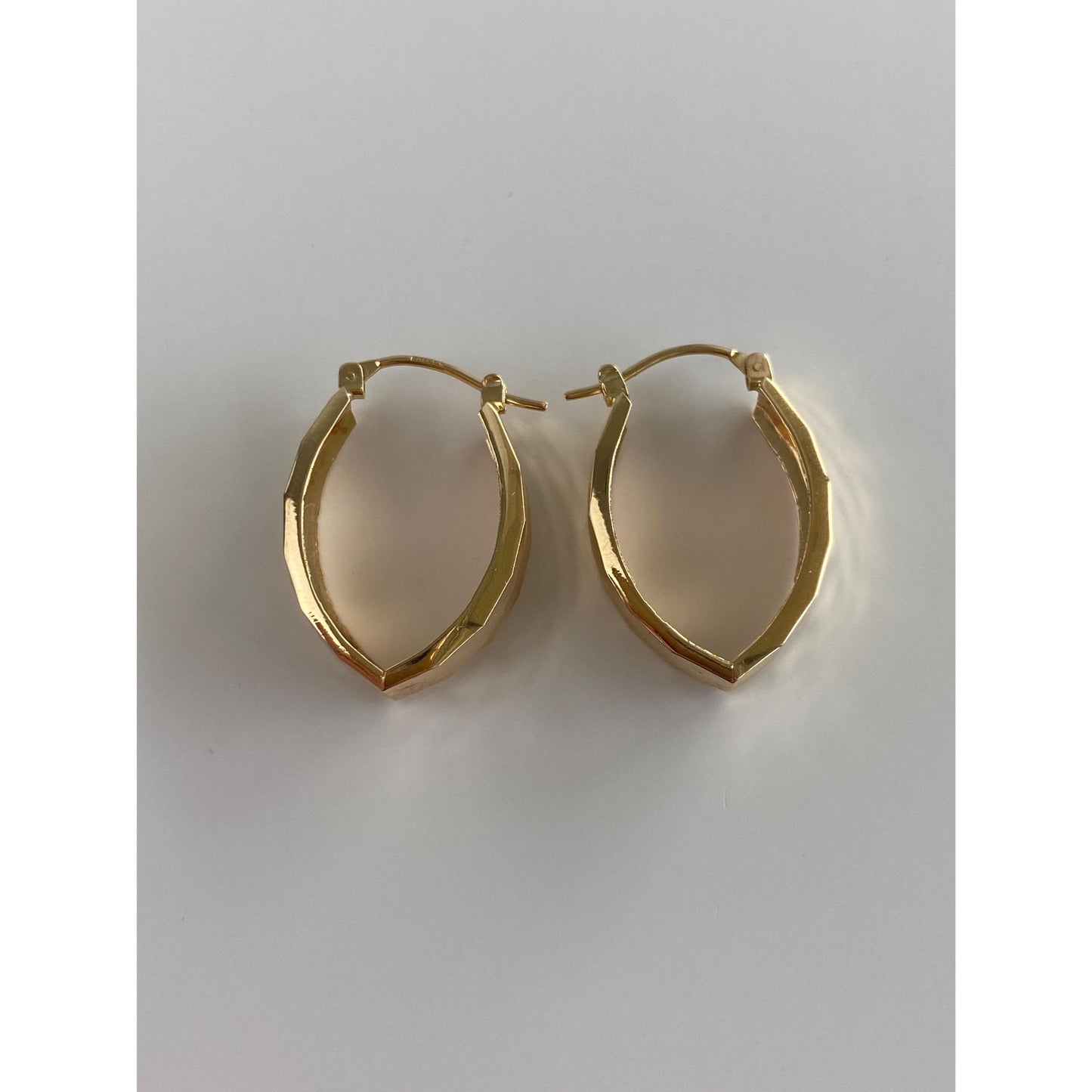 Vintage Solid 14k Yellow Gold Textured Chevron Hoop Earrings