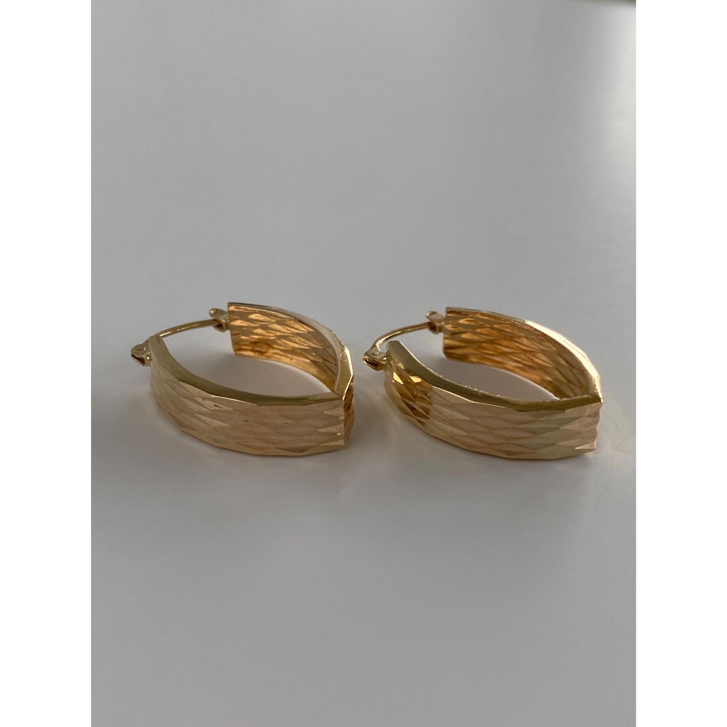 Vintage Solid 14k Yellow Gold Textured Chevron Hoop Earrings