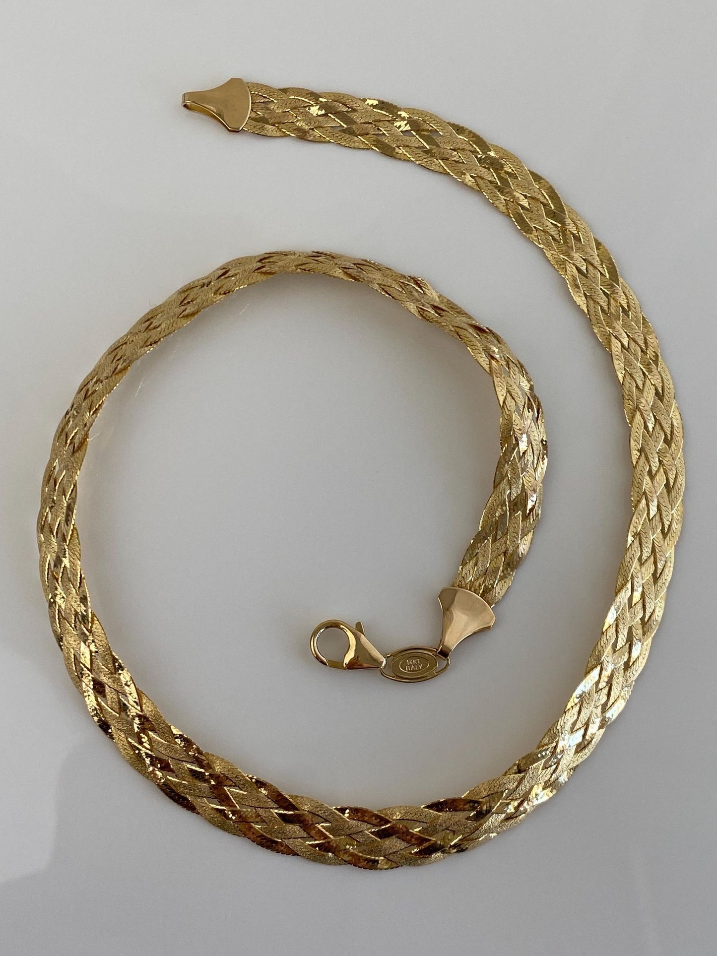 Vintage Solid 14k Yellow Gold Woven Flat Chain Necklace - 16.75 inches