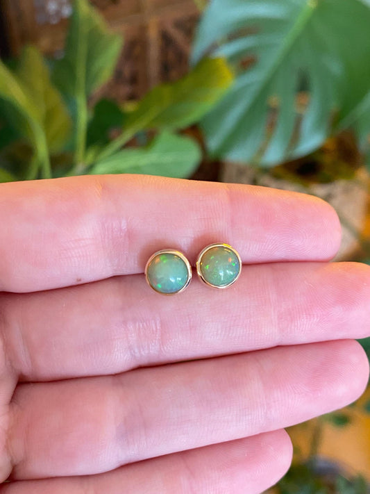 Vintage Solid 14k Yellow Gold Opal Stud Earrings