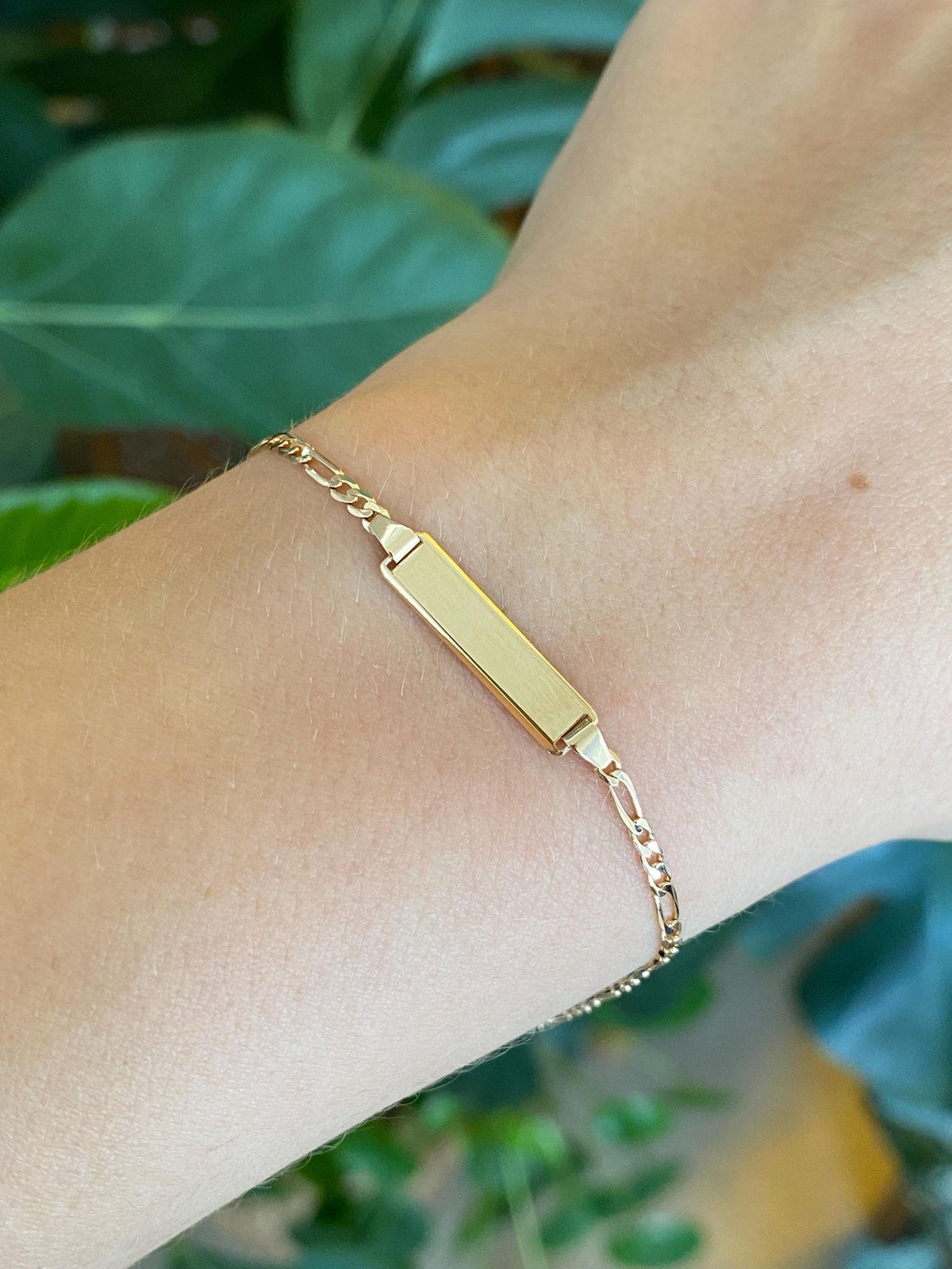 Vintage Solid 14k Yellow Gold Figaro Link ID Bracelet - 8 inches