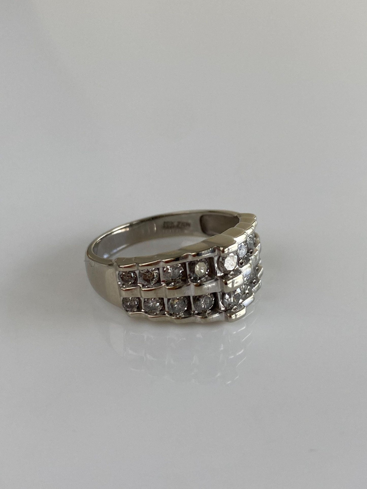 Vintage Solid 10k White Gold Diamond Rows Ring Band - Size 7.75