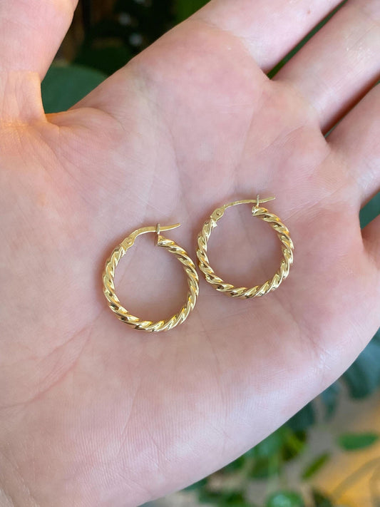 Vintage 14k Yellow Gold Twist Hoop Earrings