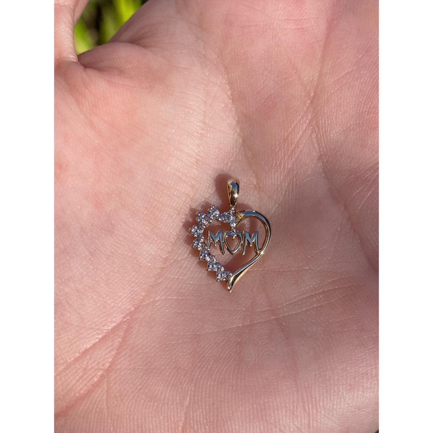 Solid 10k Yellow Gold Clear Sapphire 'Mom' Heart Charm