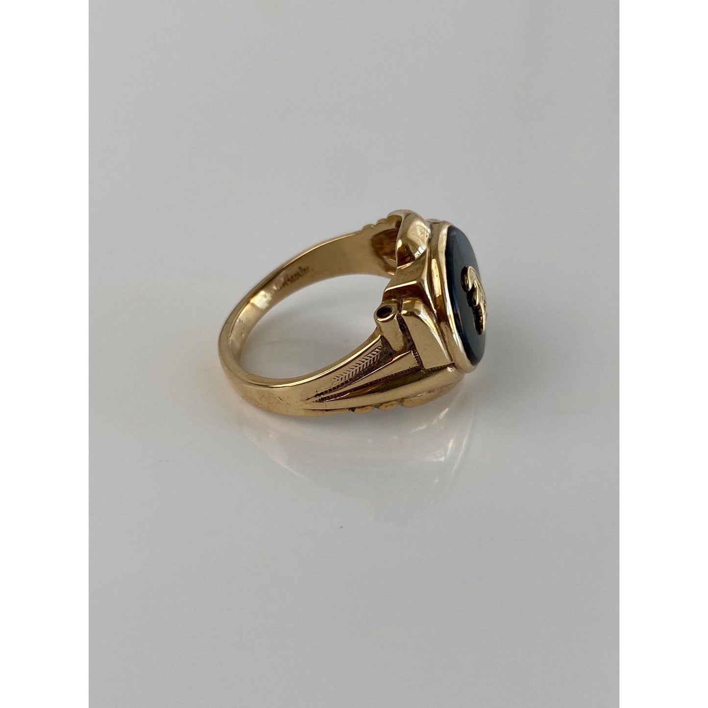 Vintage Solid 10k Yellow Gold Onyx Initial 'A' Ring - Size 11