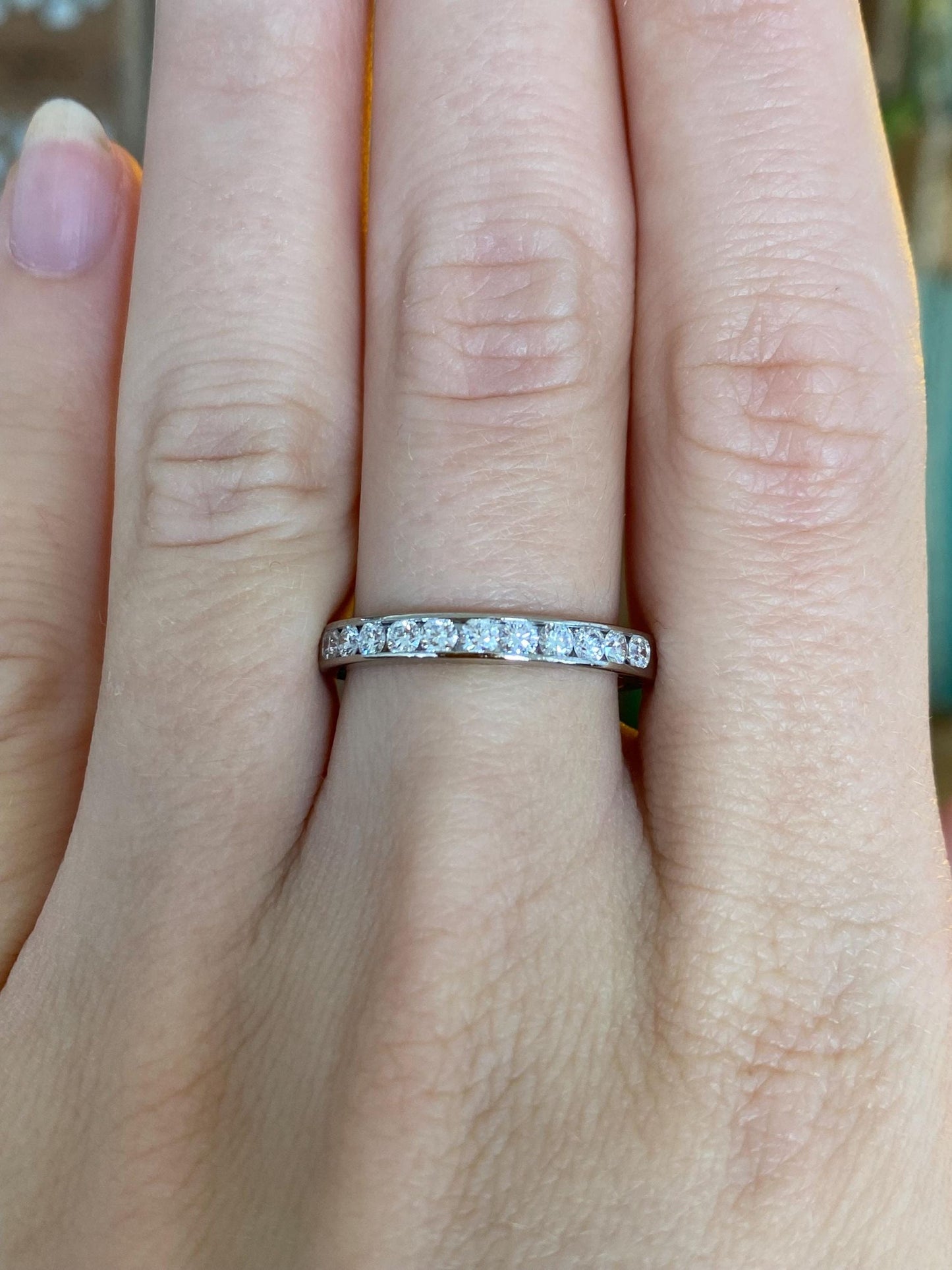 Vintage Solid 18k White Gold Diamond Ring Band - Size 7.75