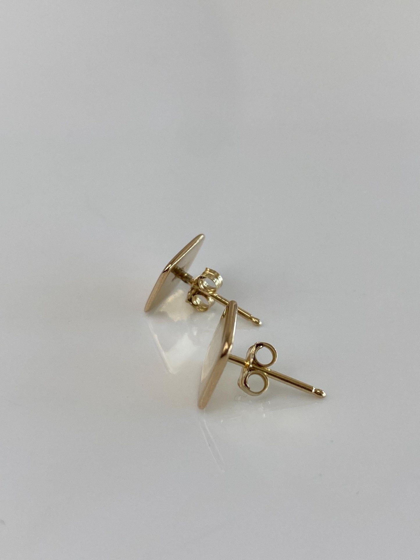 Vintage Solid 14k Yellow Gold Square Stud Earrings