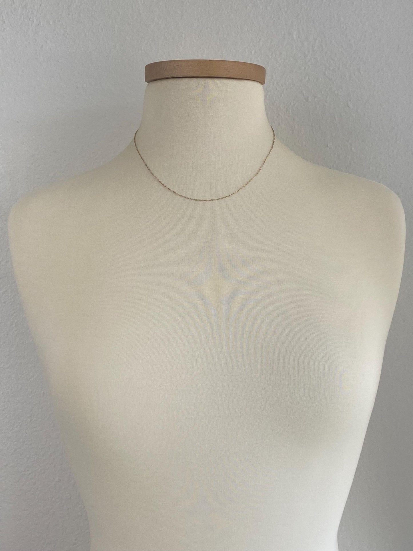 Vintage Solid 9k Yellow Gold Dainty Cable Chain Necklace - 17.75 inches