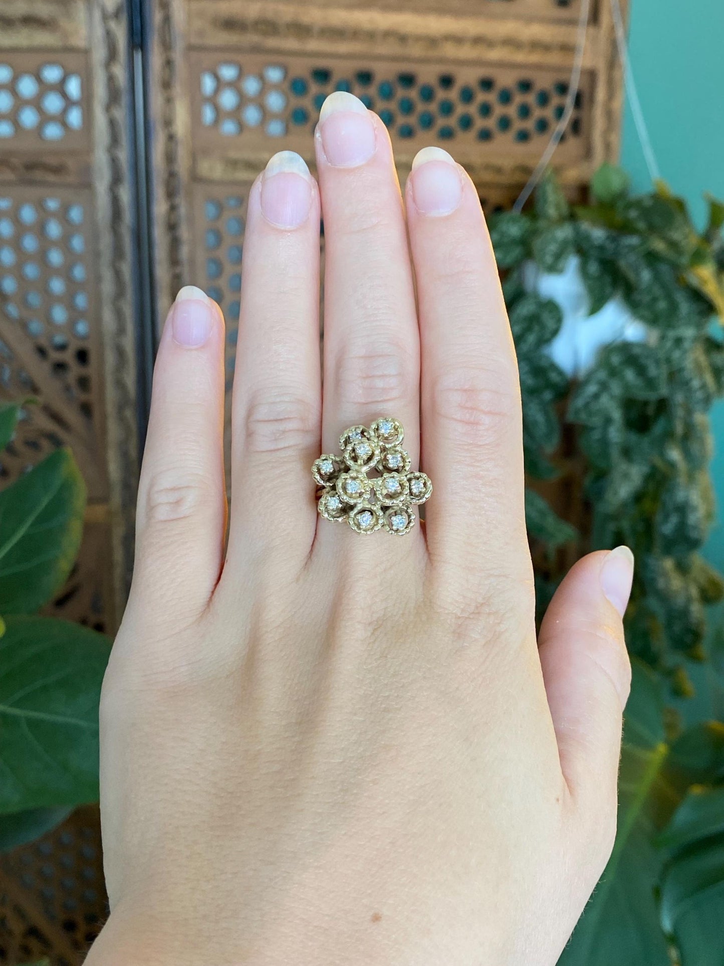 Vintage Solid 14k Yellow Gold Diamonds Ring - Size 6.75