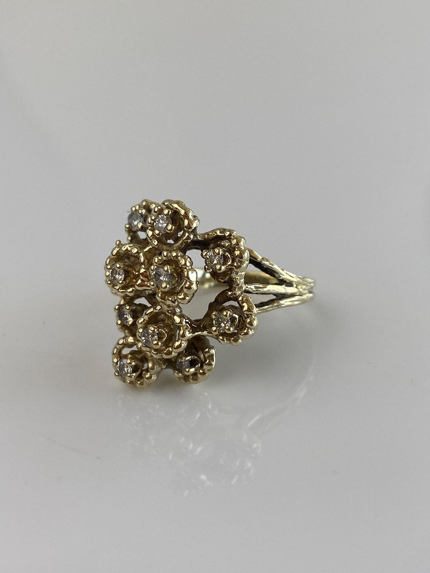 Vintage Solid 14k Yellow Gold Diamonds Ring - Size 6.75