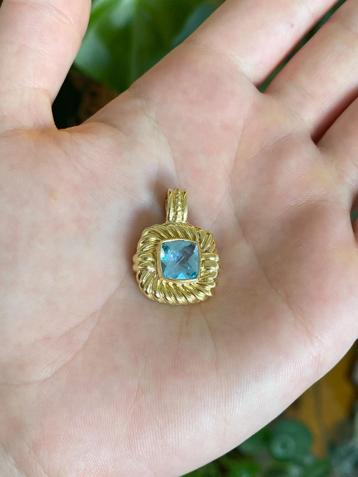 David Yurman Vintage Solid 18k Yellow Gold Rose Cut Topaz Charm