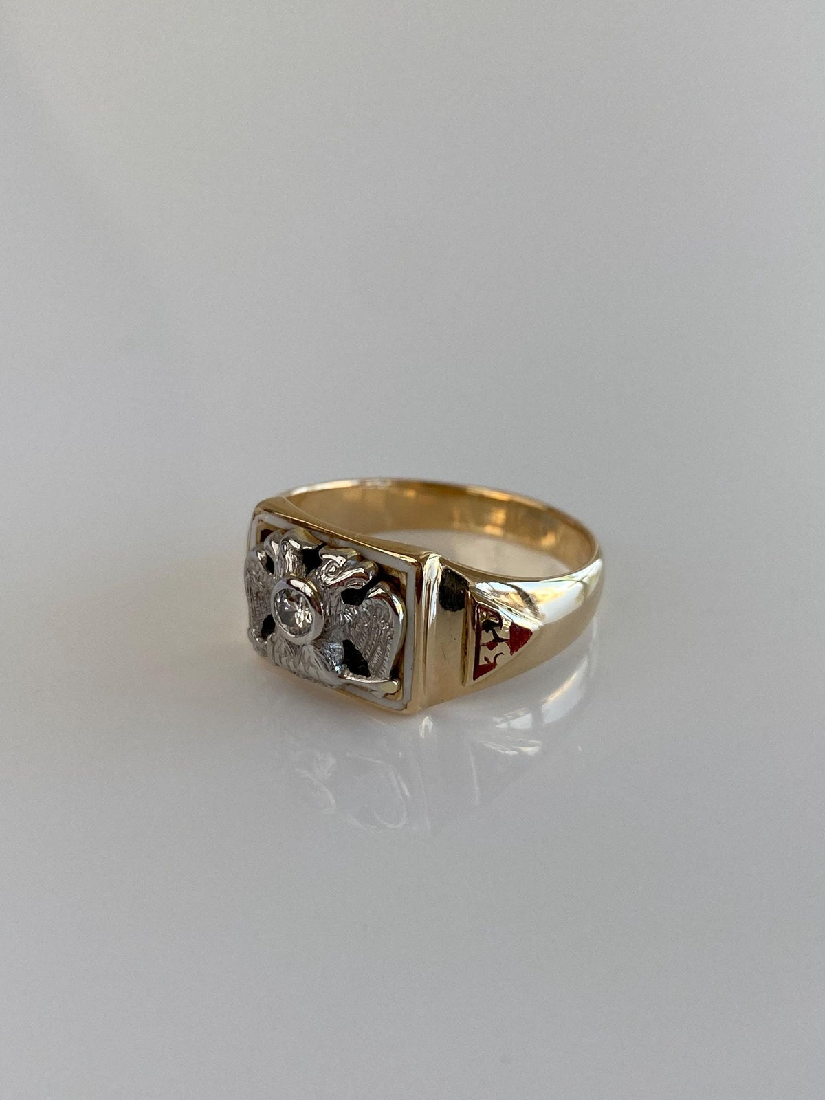 Vintage Solid 14k White & Yellow Gold Masonic Diamond Enamel Eagle Ring Band - Size 7.25