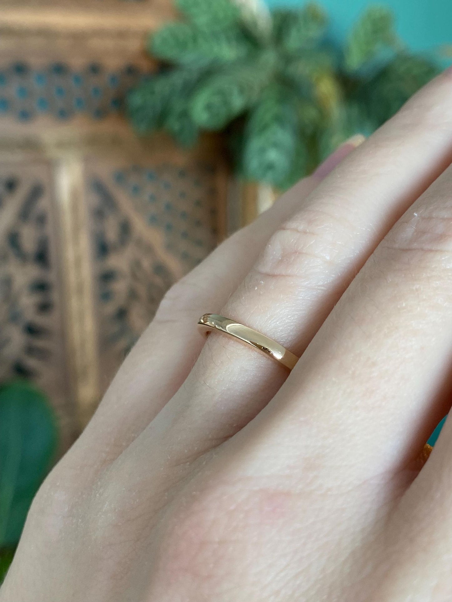 Vintage Solid 18k Rosey Gold Ring Band - Size 5.75