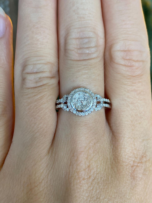 Vintage Solid 14k White Gold Diamonds Ring - Size 8.75