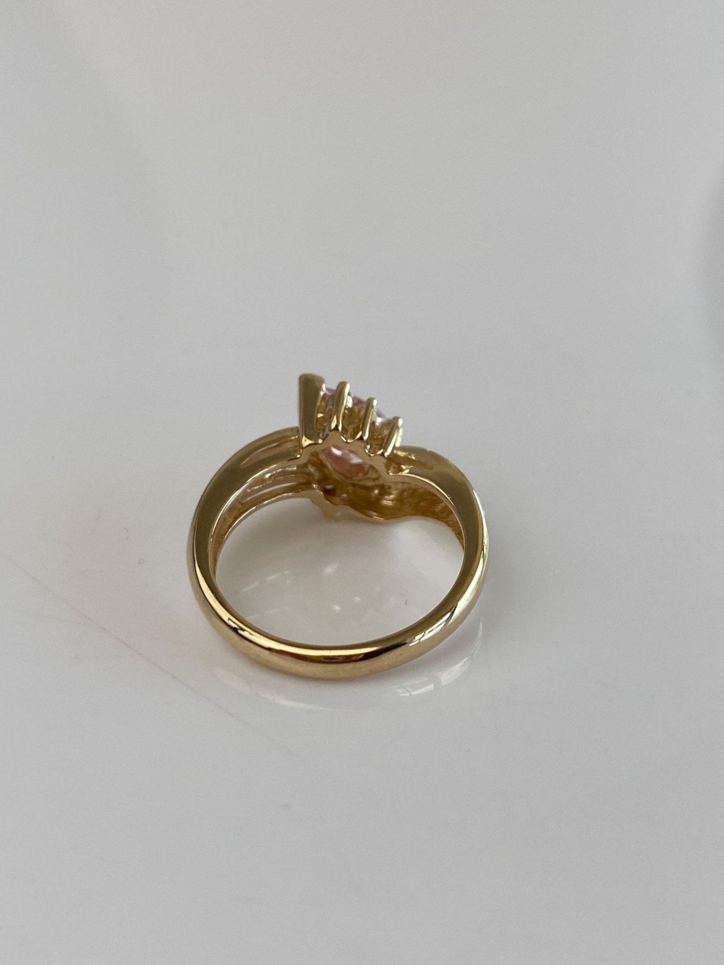 Vintage Solid 14k Yellow Gold Pink & Clear Quartz Ring - Size 6