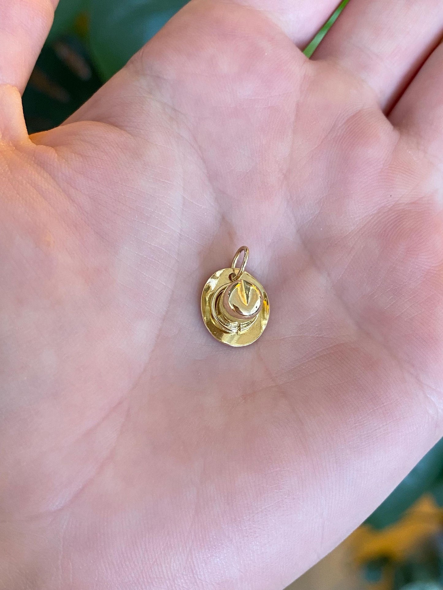 Vintage Solid 9k Yellow Gold Hat Charm