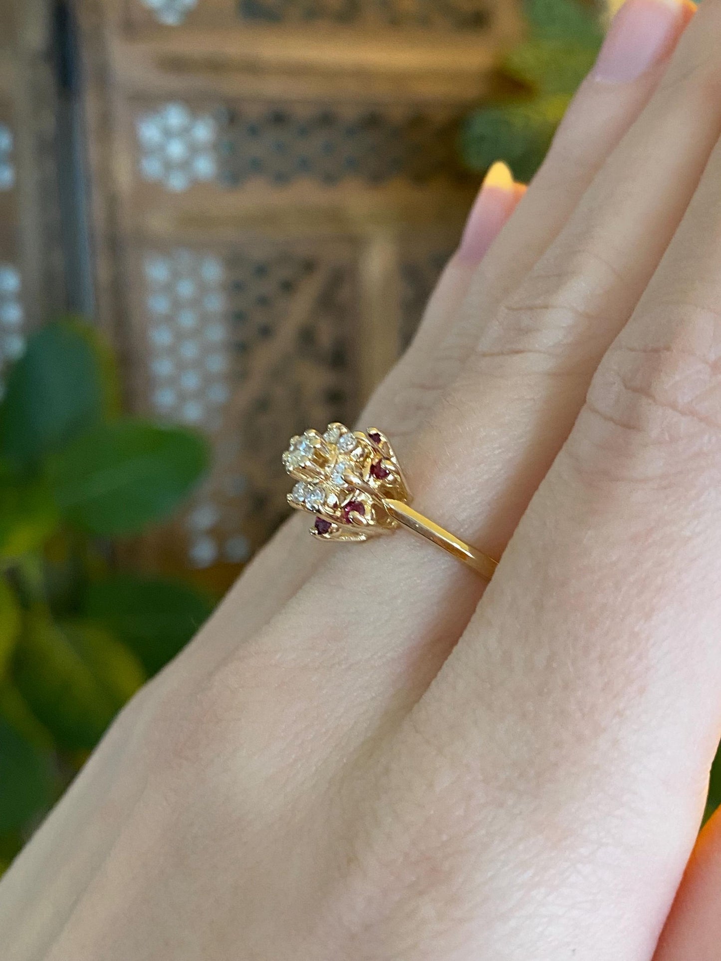 Vintage Solid 14k Yellow Gold Pink Spinel Diamond Flower Ring - Size 6.75